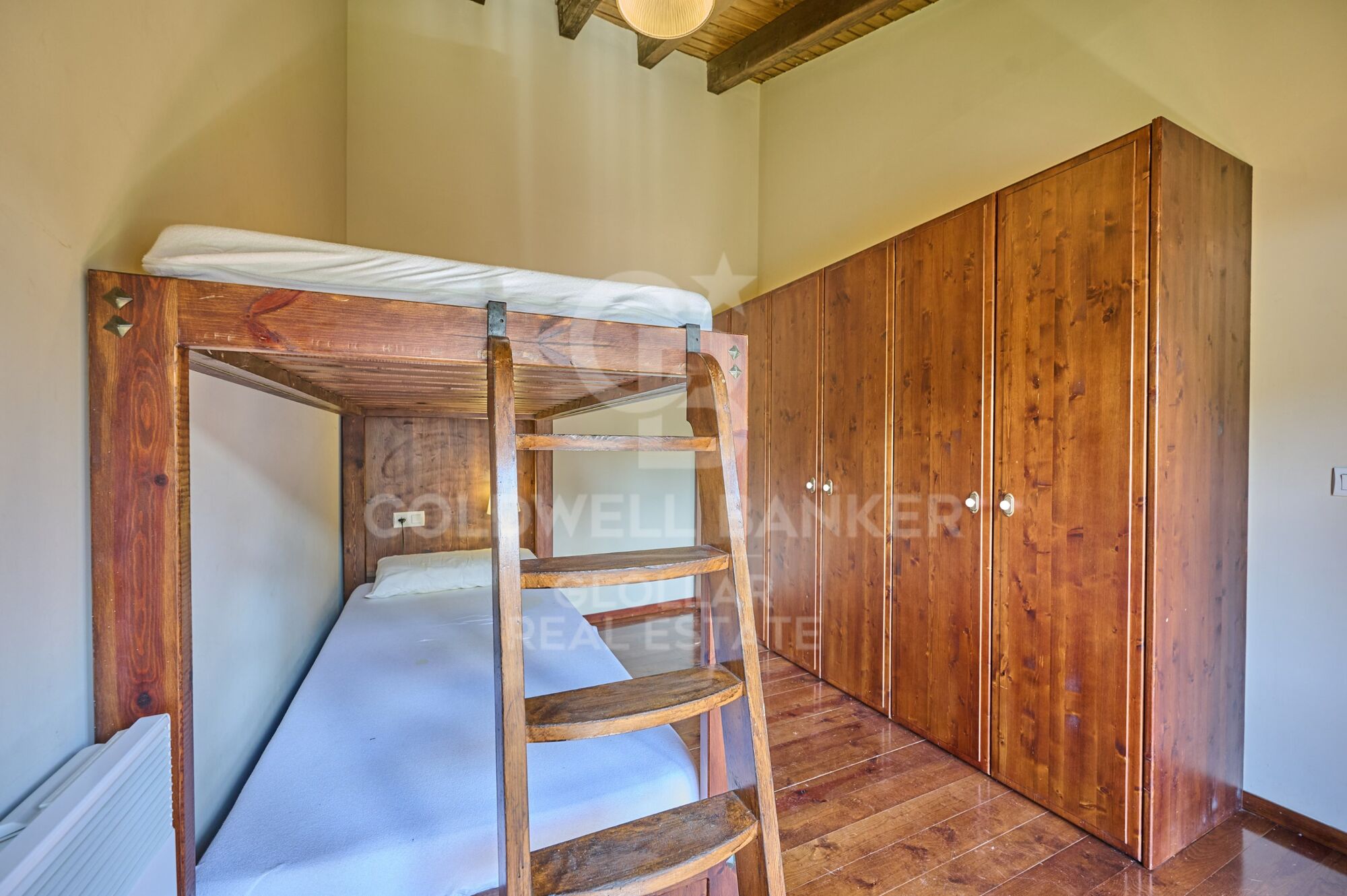 Encantadora casa de pueblo reformada en Err
