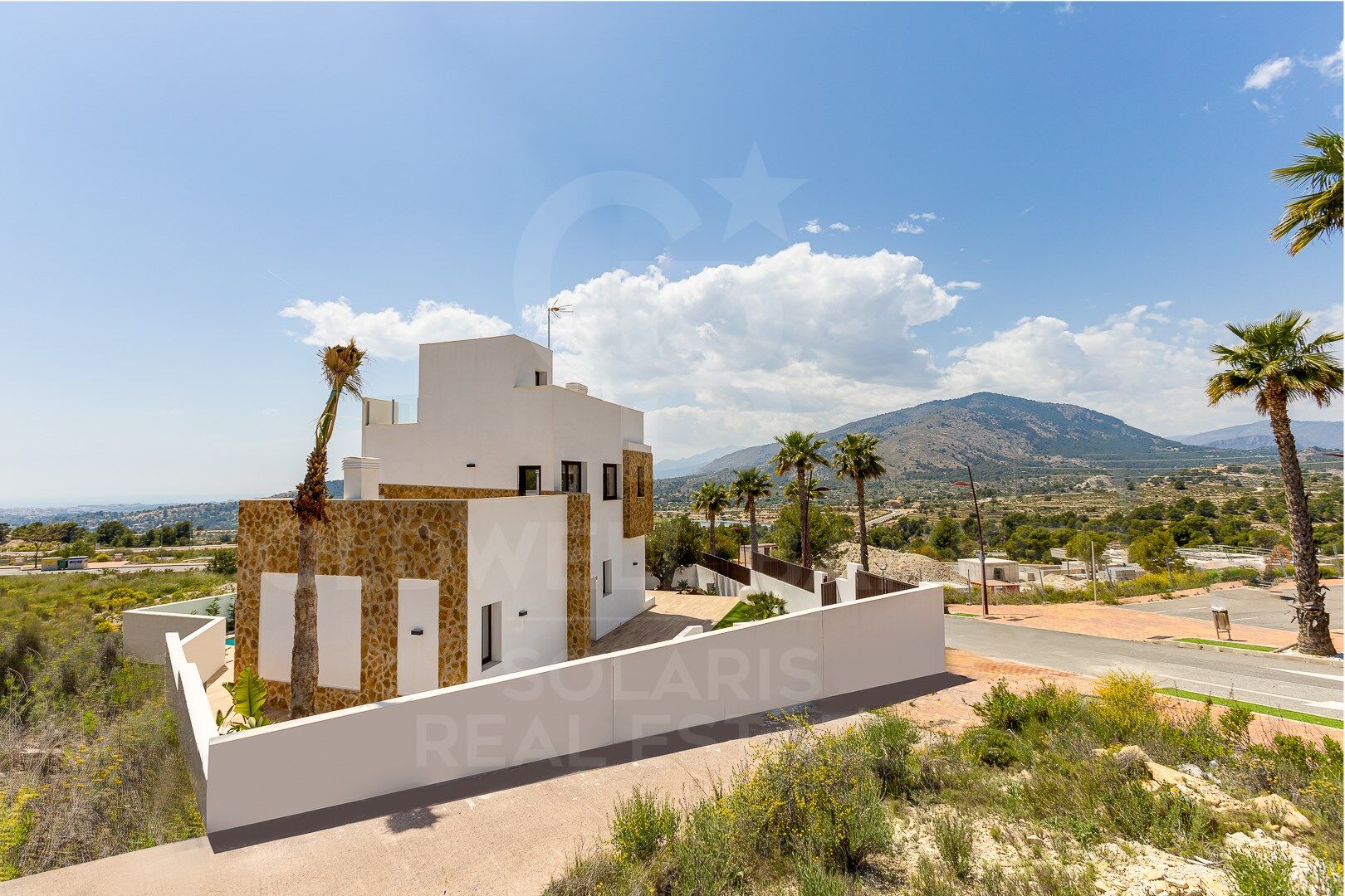 New Modern Villa in Finestrat next to the golf