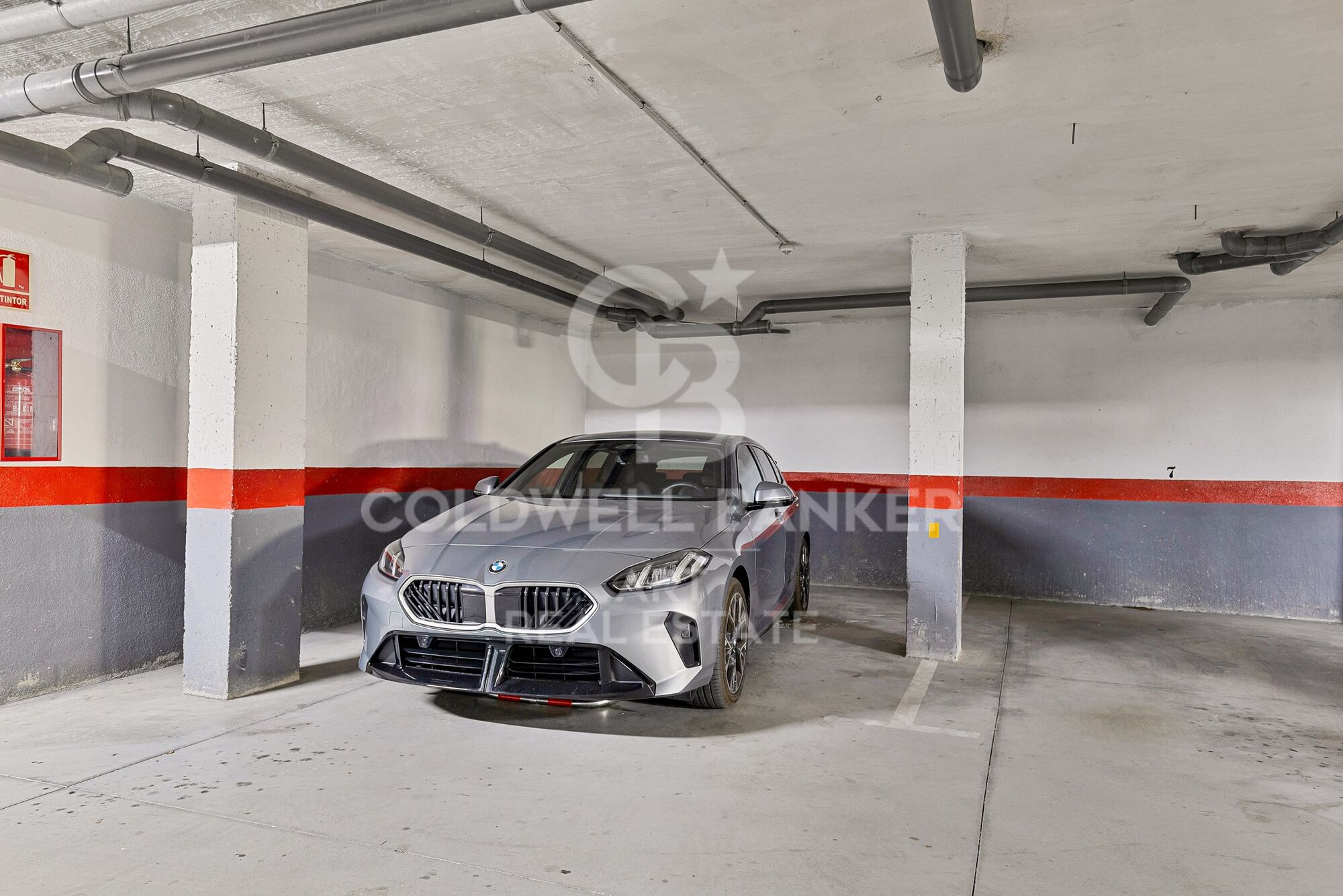 Appartement exclusif de 3 chambres dans une résidence sécurisée avec piscine à Estepona