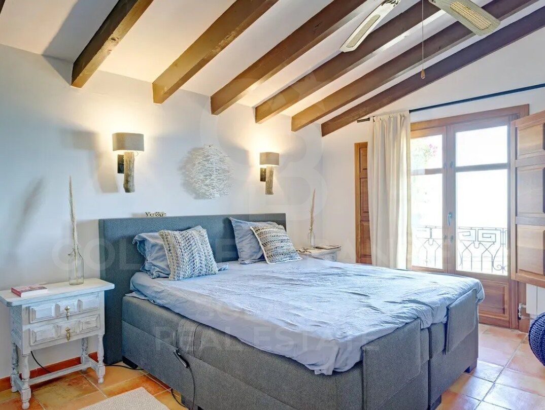 Exklusive Mittelmeer-Finca im Ibiza-Stil mit Panoramablick auf das Meer in Benissa
