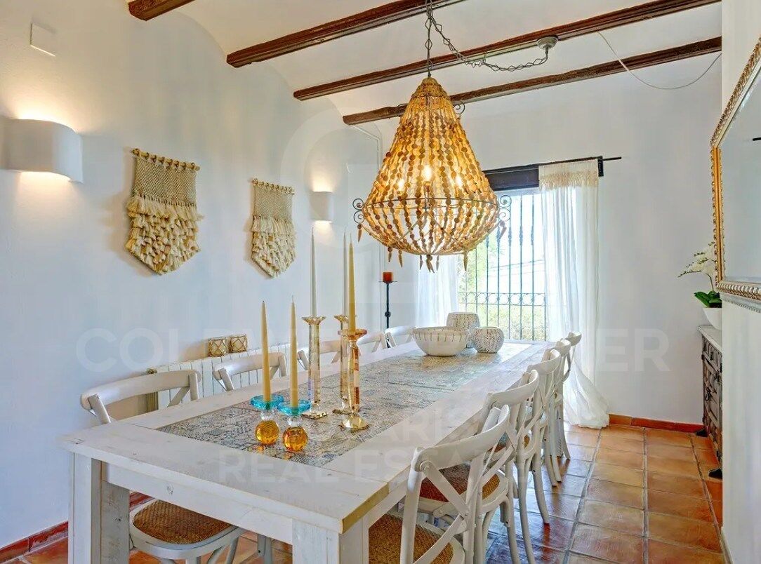 Exklusive Mittelmeer-Finca im Ibiza-Stil mit Panoramablick auf das Meer in Benissa