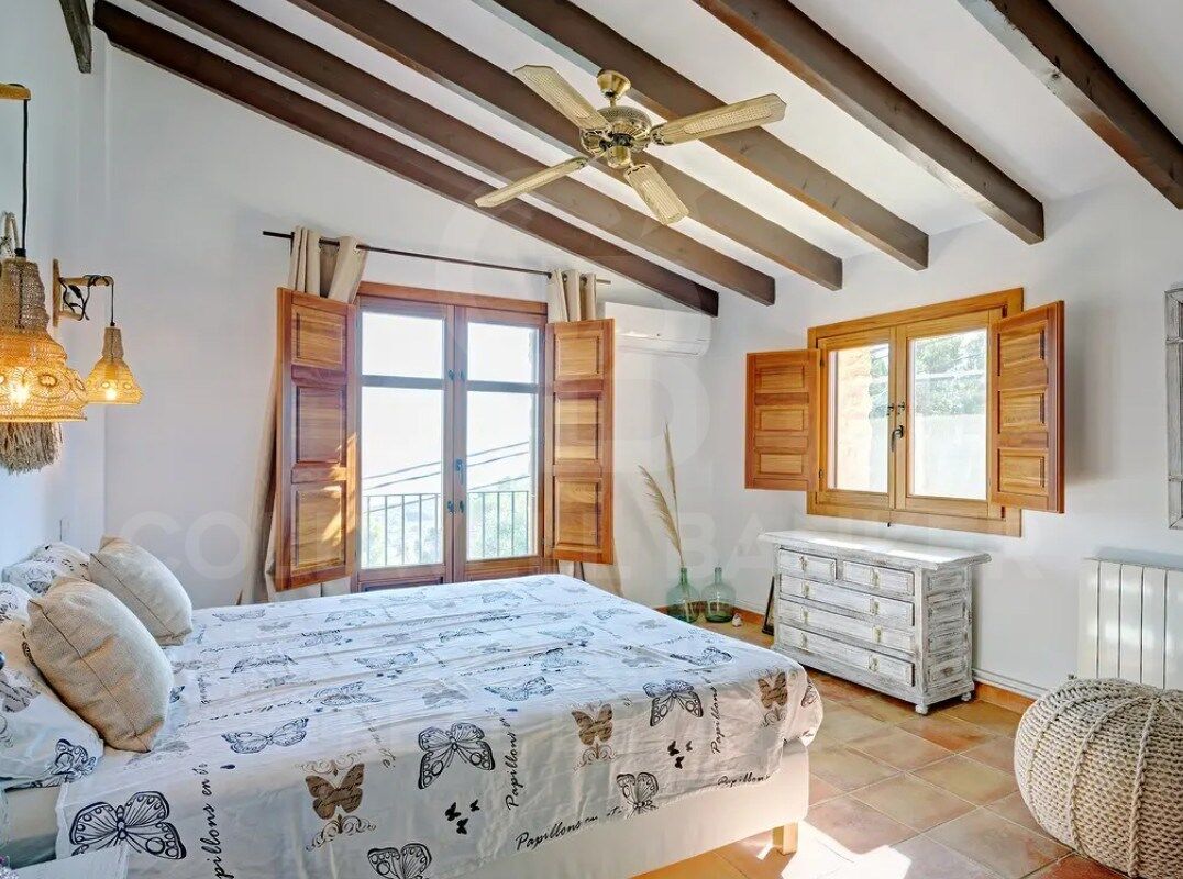 Exklusive Mittelmeer-Finca im Ibiza-Stil mit Panoramablick auf das Meer in Benissa