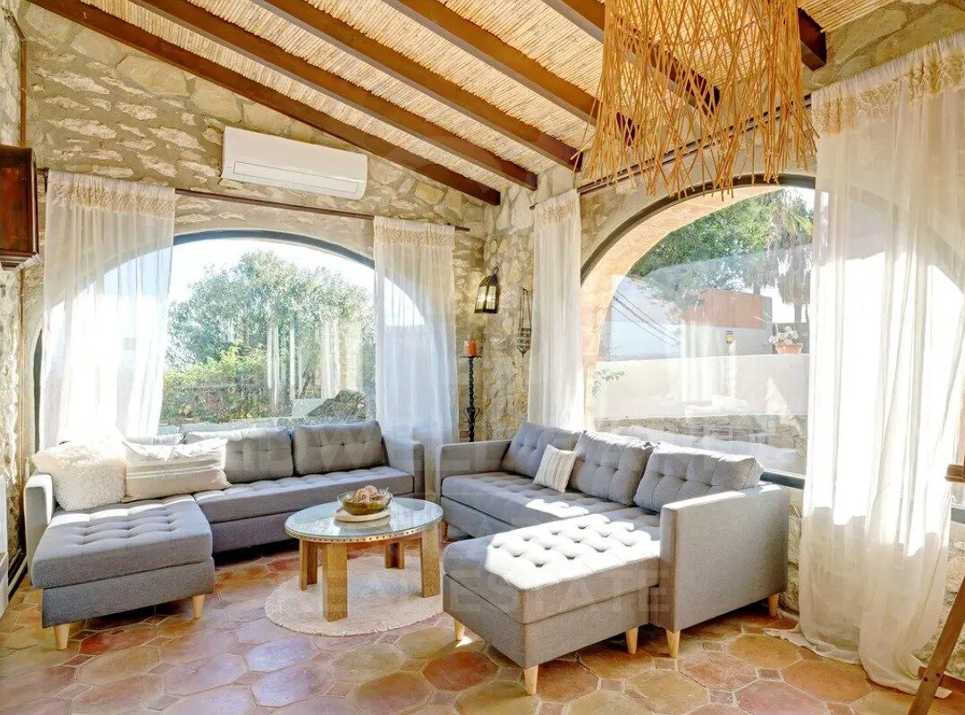 Exklusive Mittelmeer-Finca im Ibiza-Stil mit Panoramablick auf das Meer in Benissa