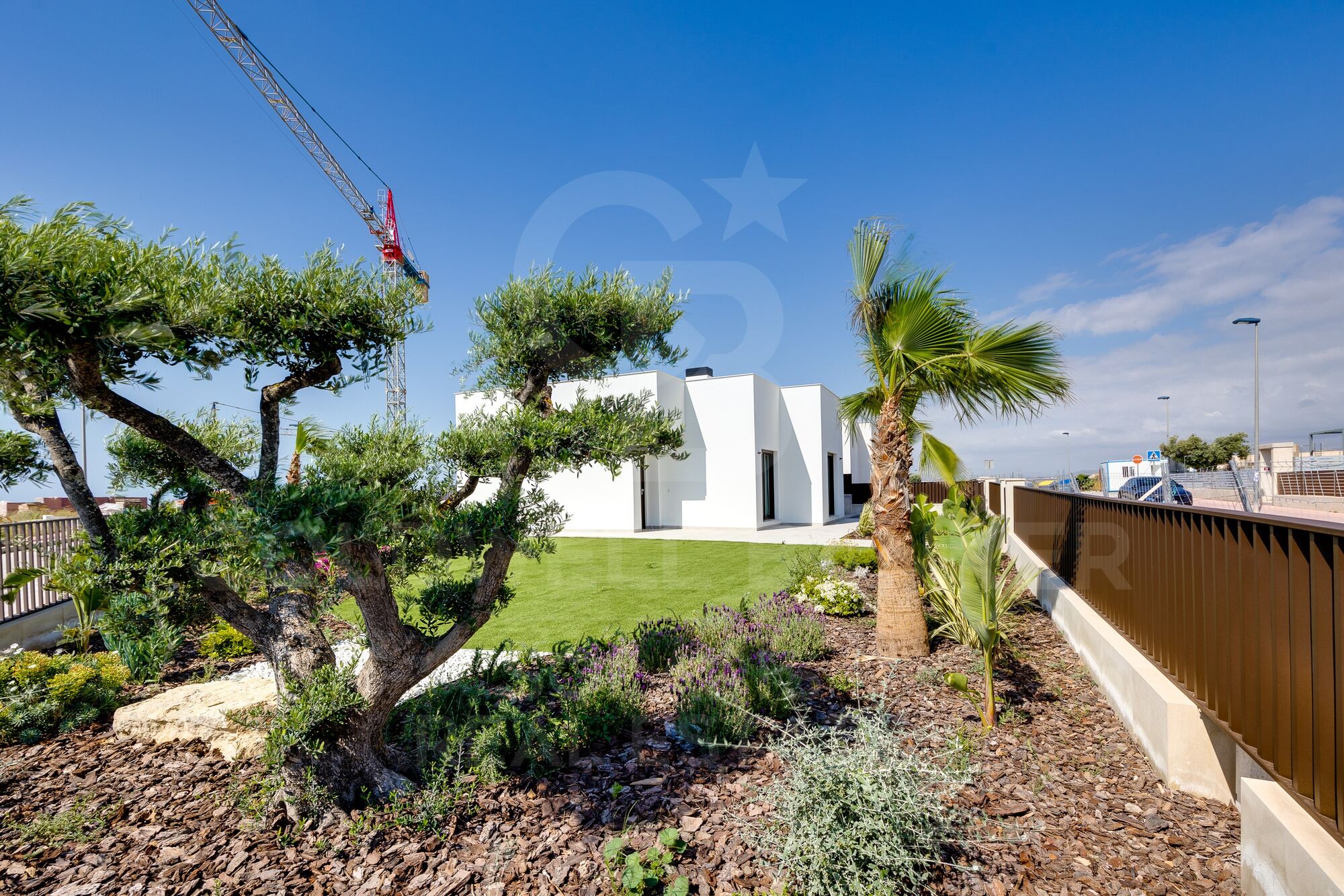 Alicante-Terrassen | Mediterrane Eleganz, zeitgenössisches Design und absolute Privatsphäre