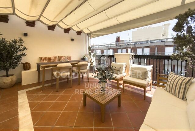 Penthouse 2 Bedrooms Sale Madrid