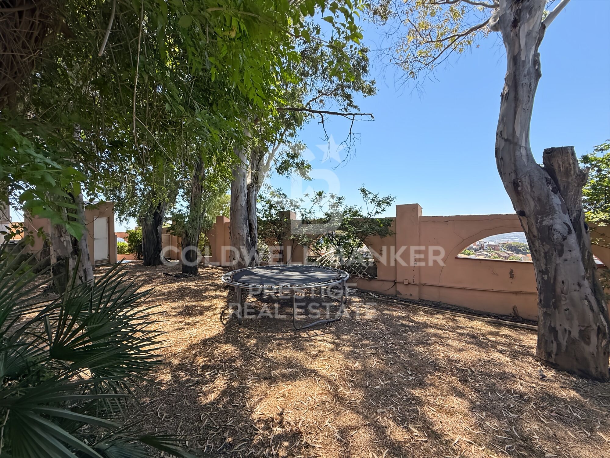 Stately Villa with Large Plot Near Barcelona