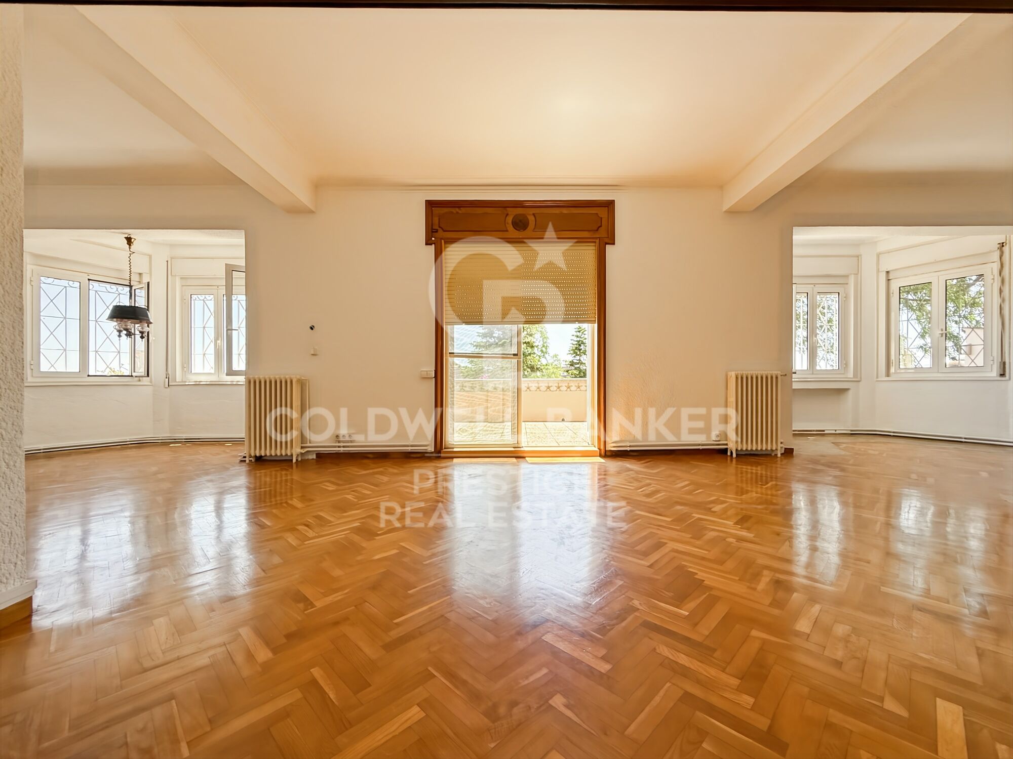 Villa de prestige avec grand terrain aux portes de Barcelone