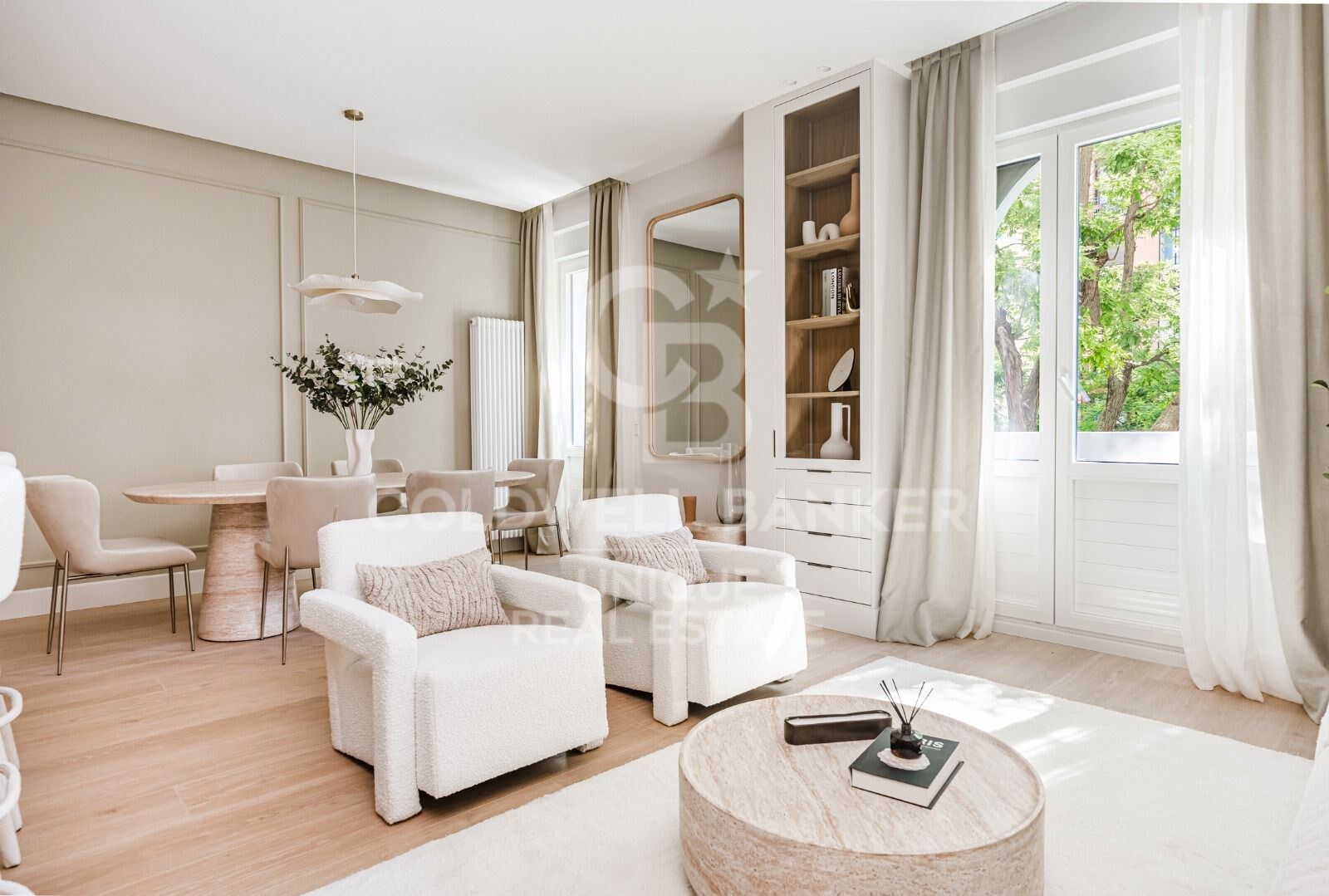 Appartement extérieur de 3 chambres à Goya, Madrid