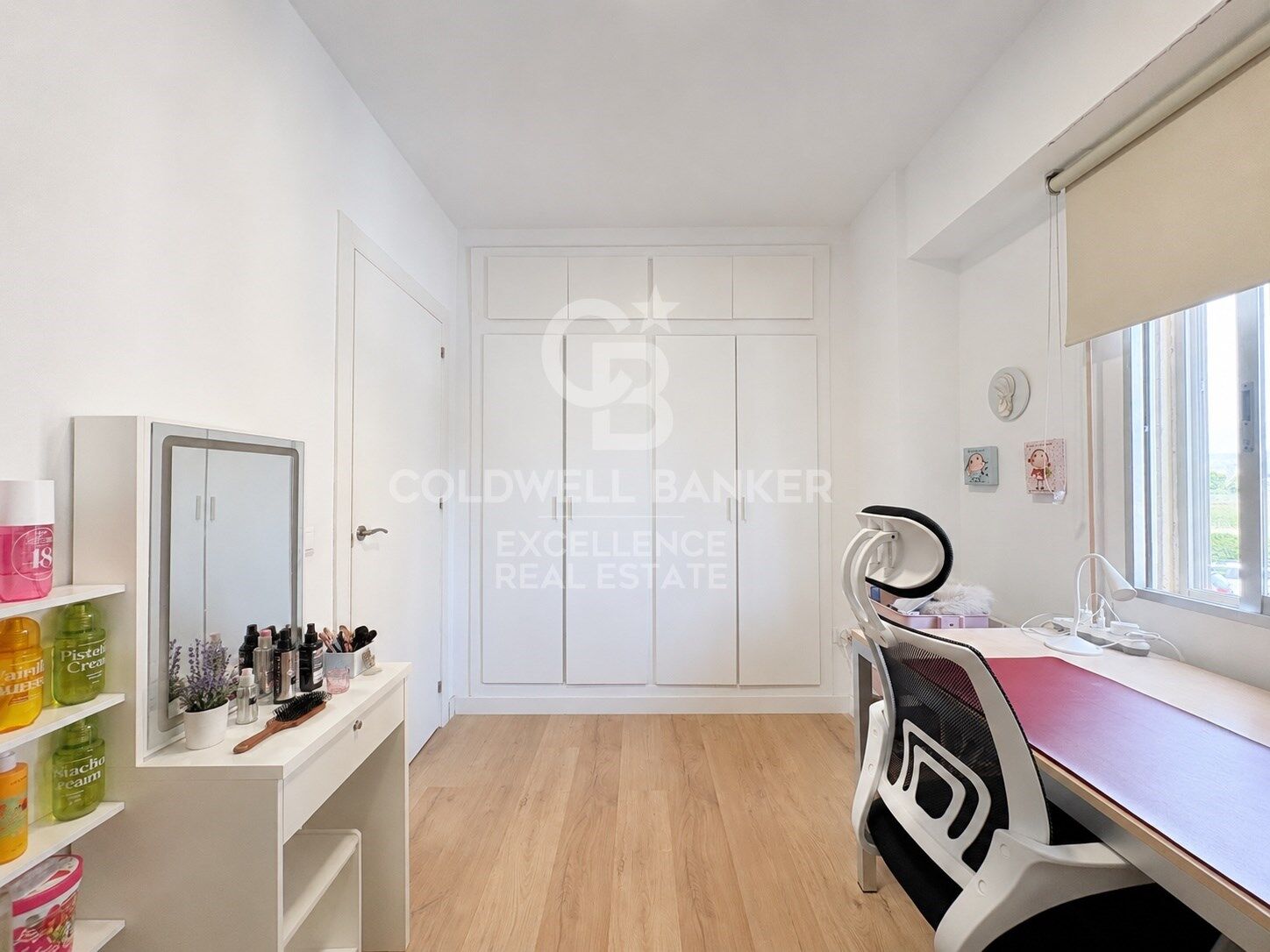 Live all year round as if you were on holiday. Apartment in Urbanization PUIG VAL. Puig Beach.