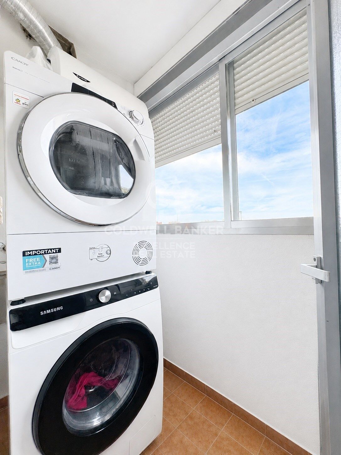 Live all year round as if you were on holiday. Apartment in Urbanization PUIG VAL. Puig Beach.