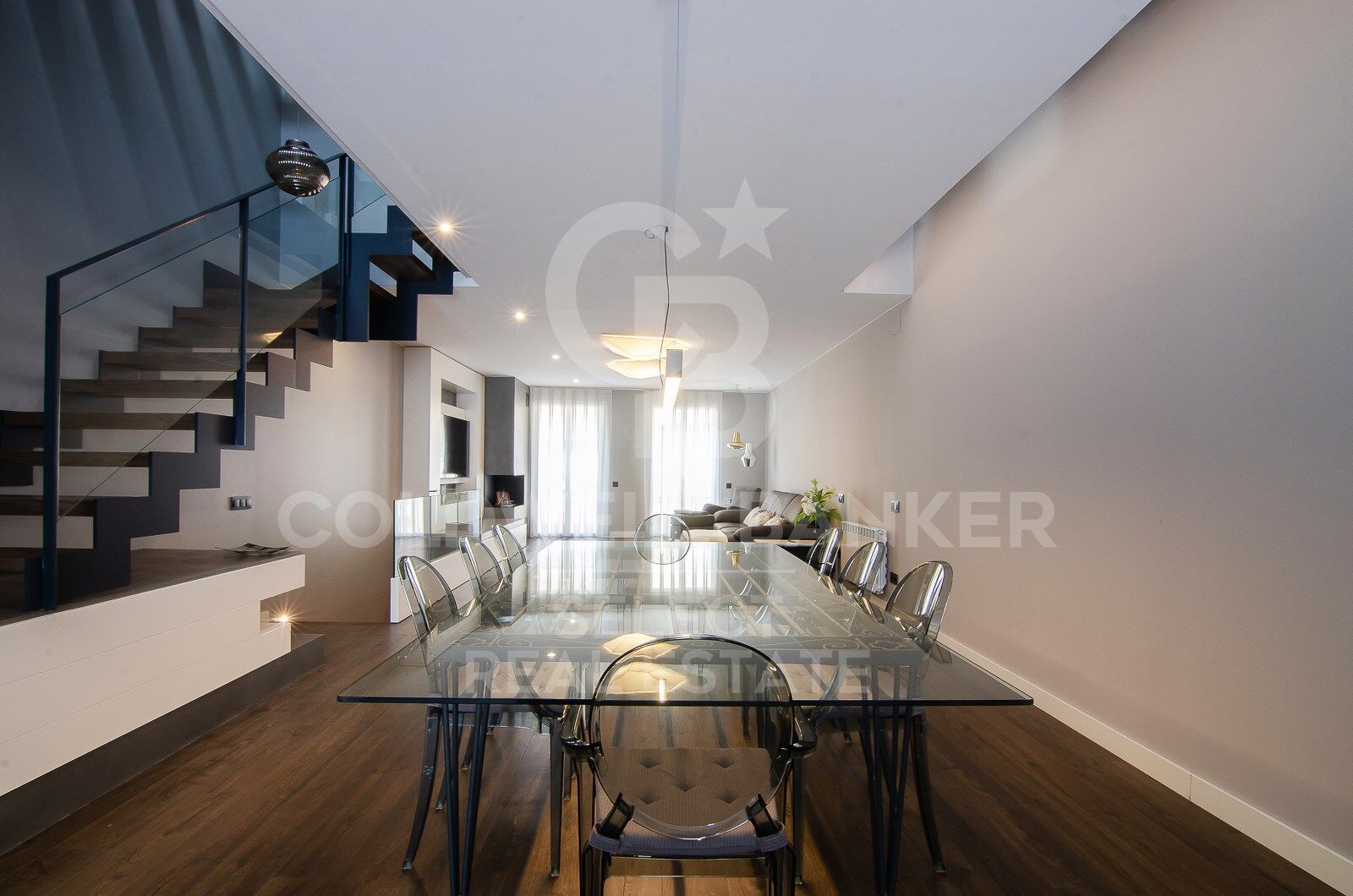 Fantastic house in the centre of Sabadell, where design, functionality and comfort coexist perfectly.