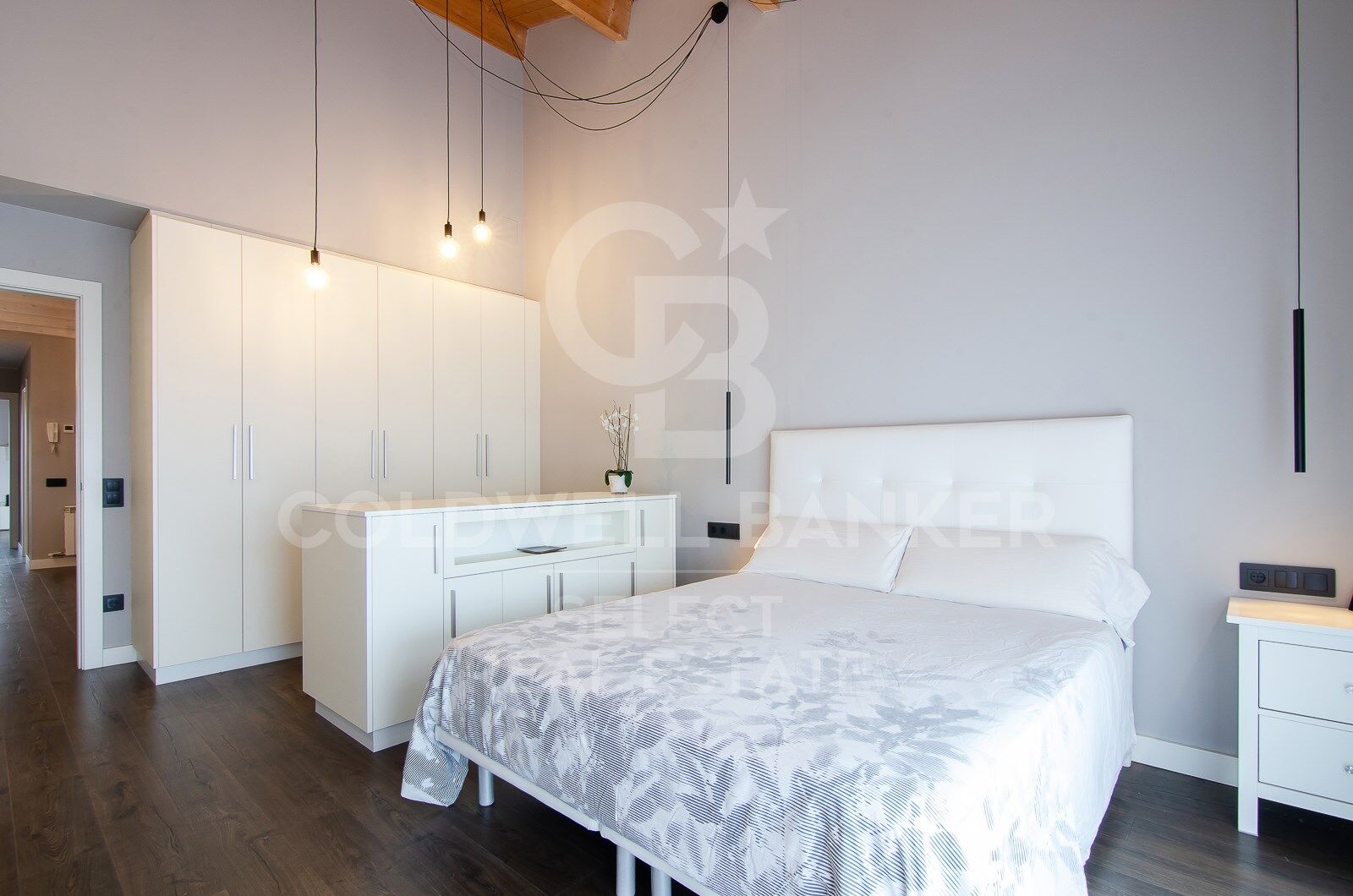 Fantastic house in the centre of Sabadell, where design, functionality and comfort coexist perfectly.