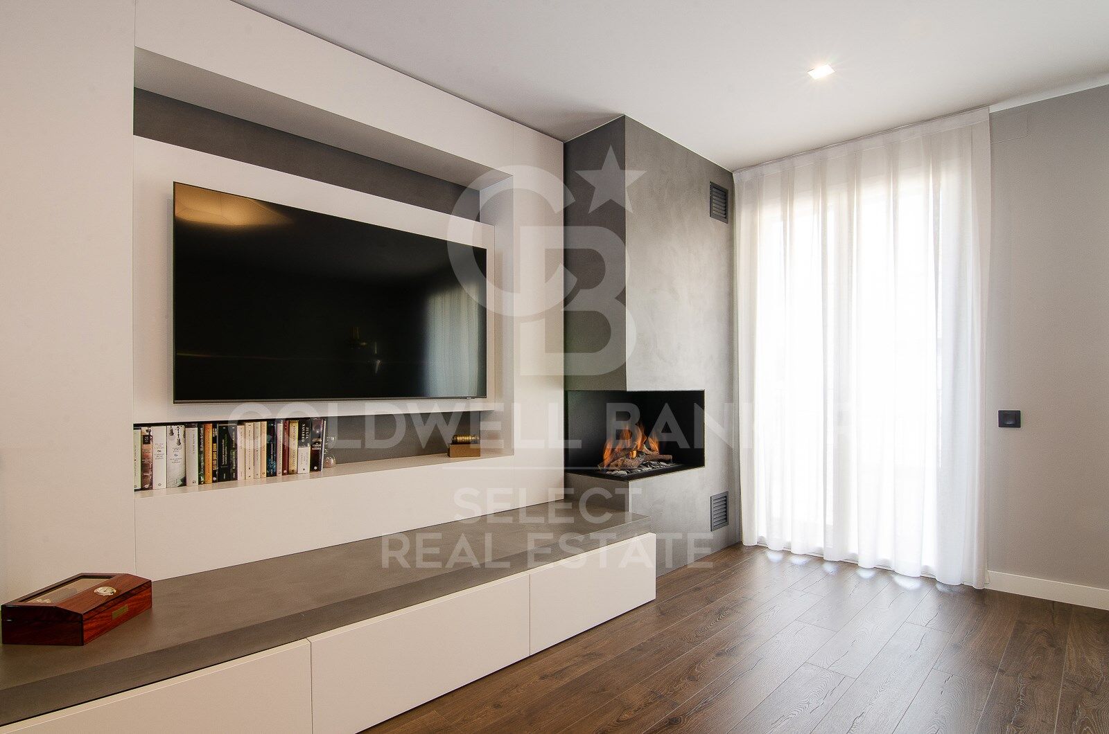 Fantastica casa en el centro de Sabadell, donde el diseño, la funcionalidad y el confort conviven a la perfección.