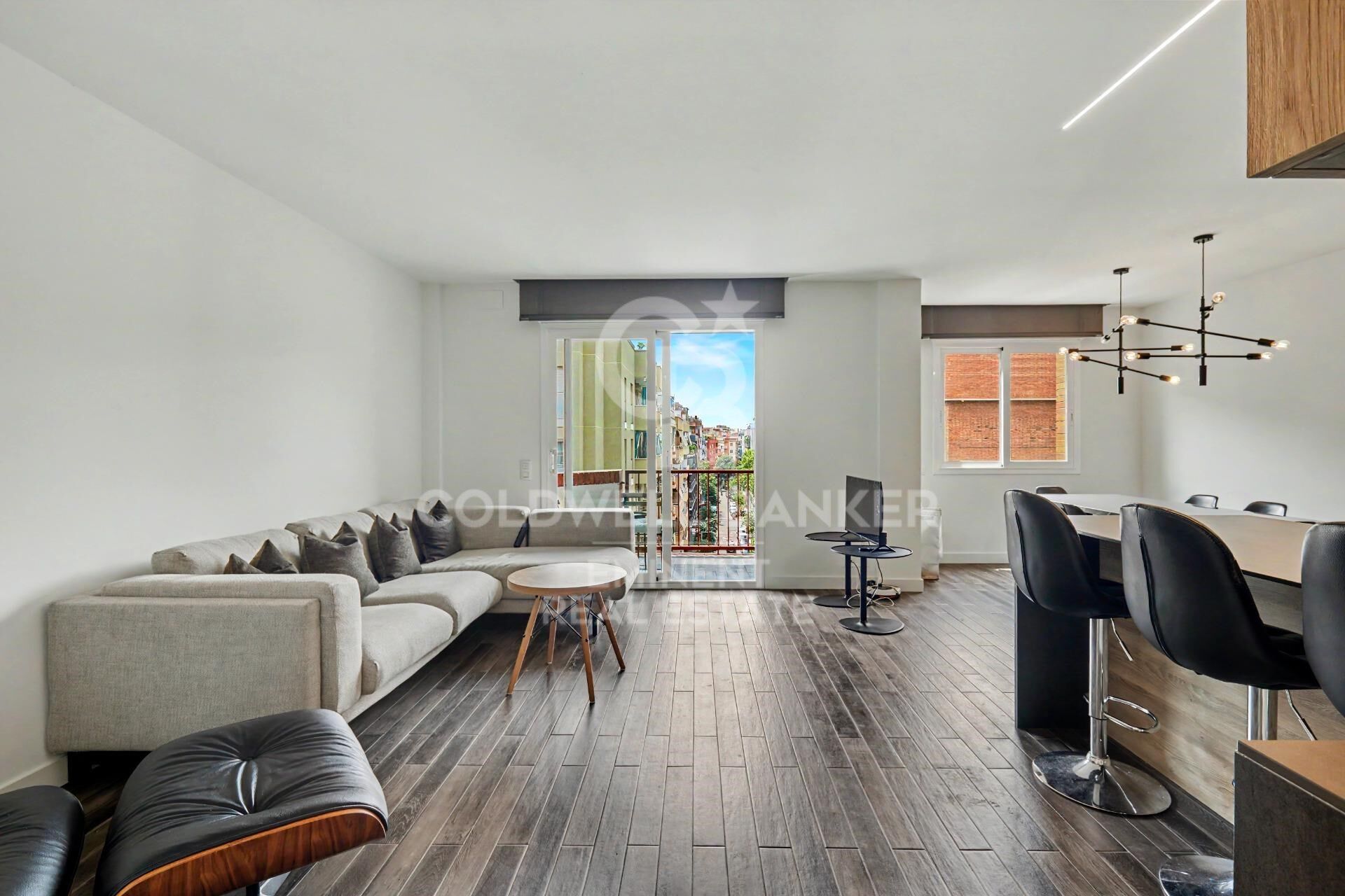 Piso 100m² reformado en Les Corts