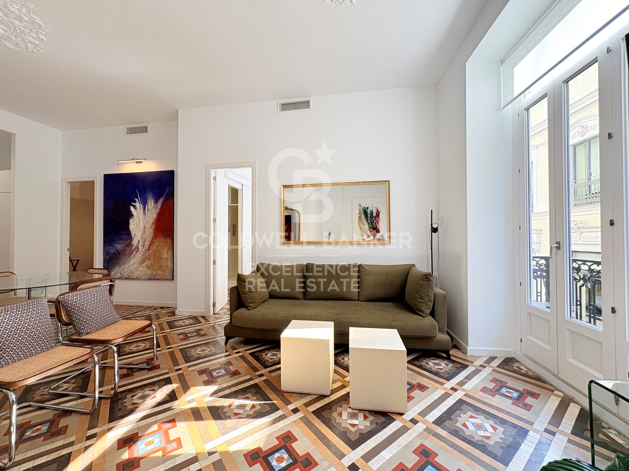 Premium residence next to Calle de lah Paz. Design and heritage.