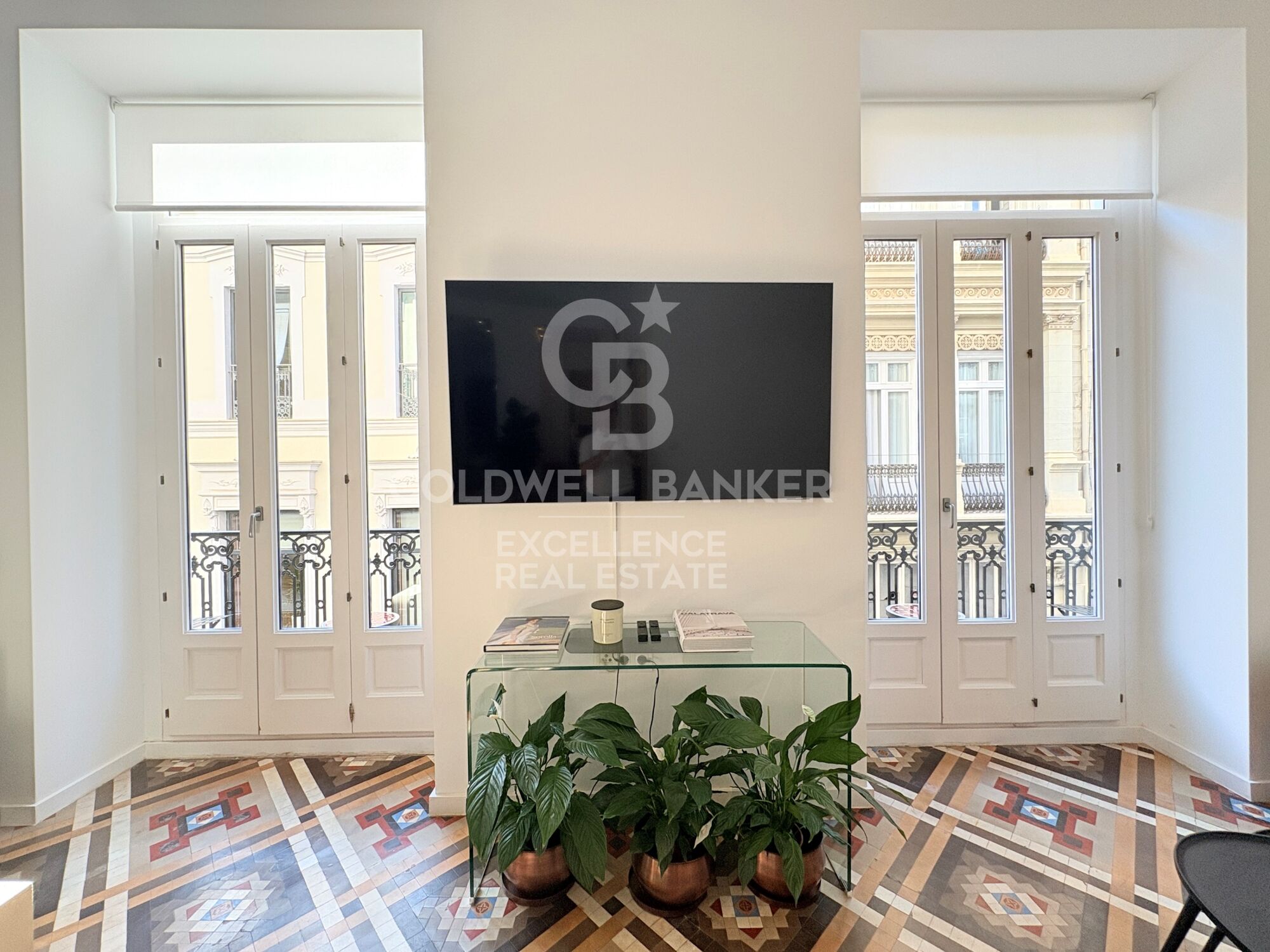 Premium residence next to Calle de lah Paz. Design and heritage.