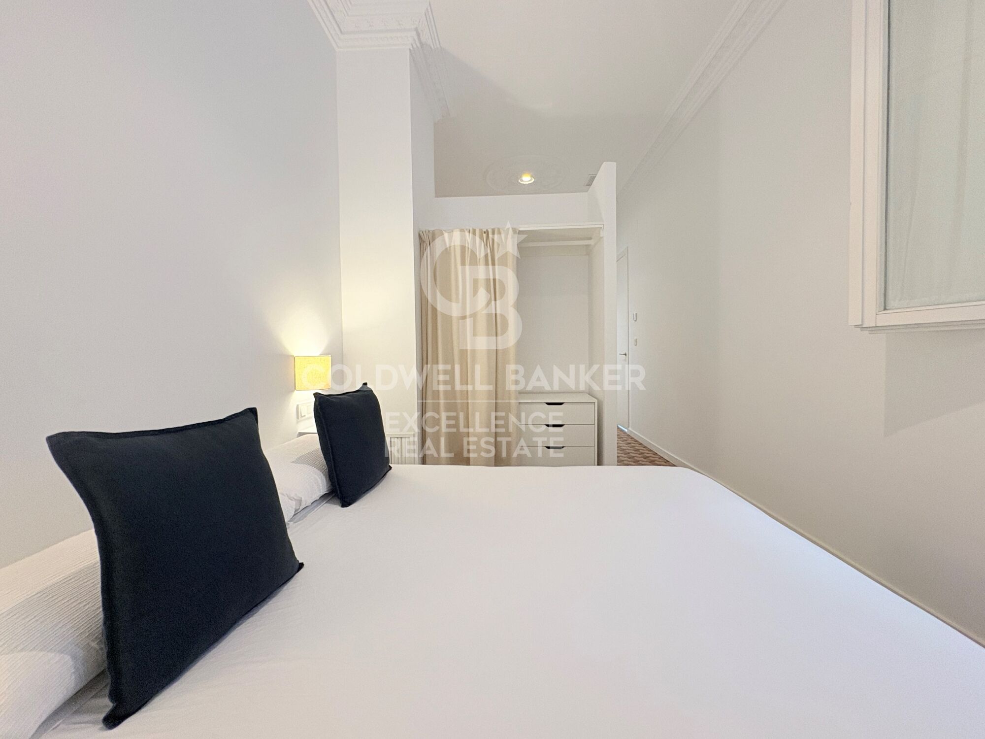 Premium-Wohnsitz neben der Calle de la Paz. Design und Erbe.