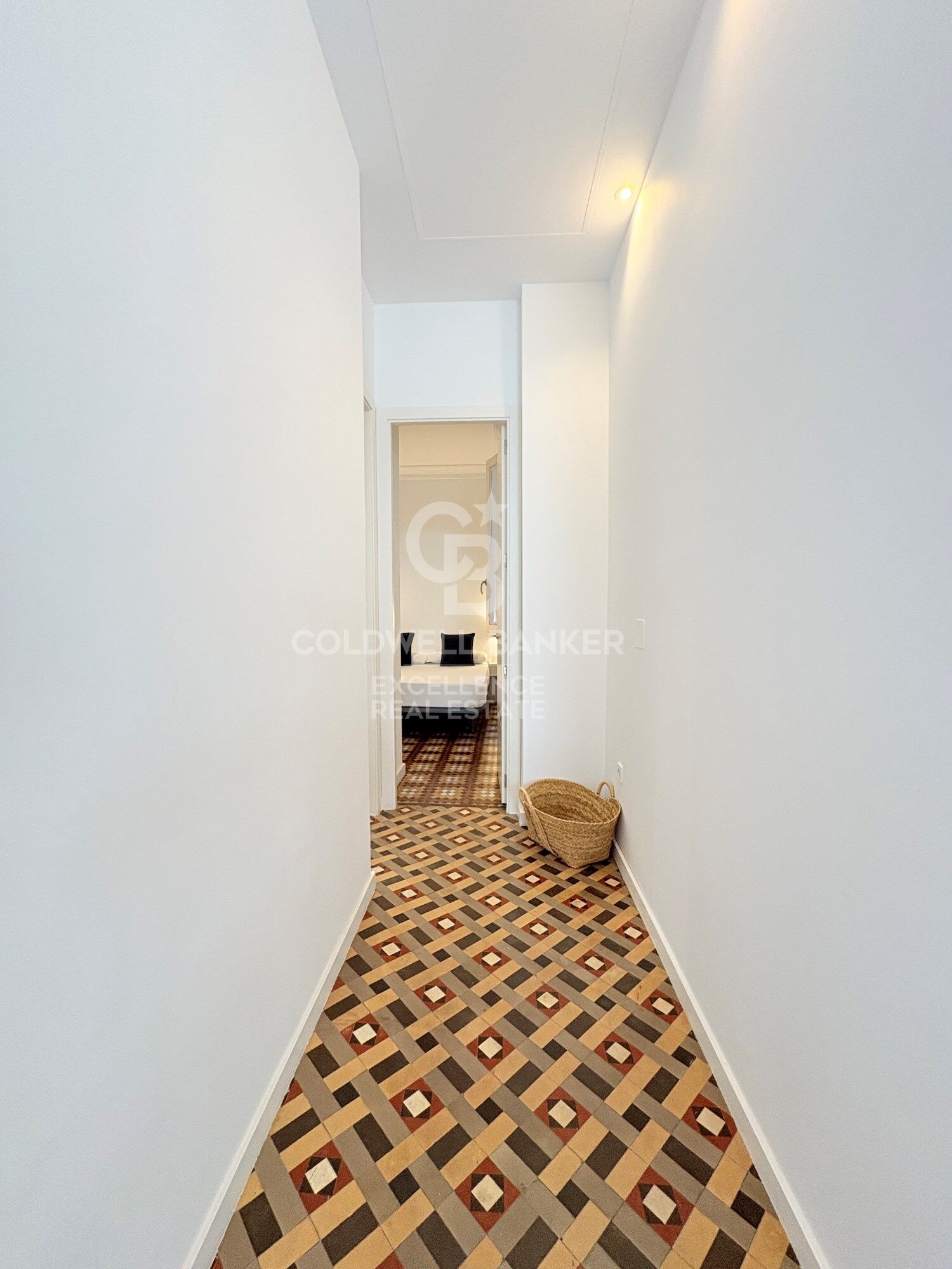 Premium-Wohnsitz neben der Calle de la Paz. Design und Erbe.