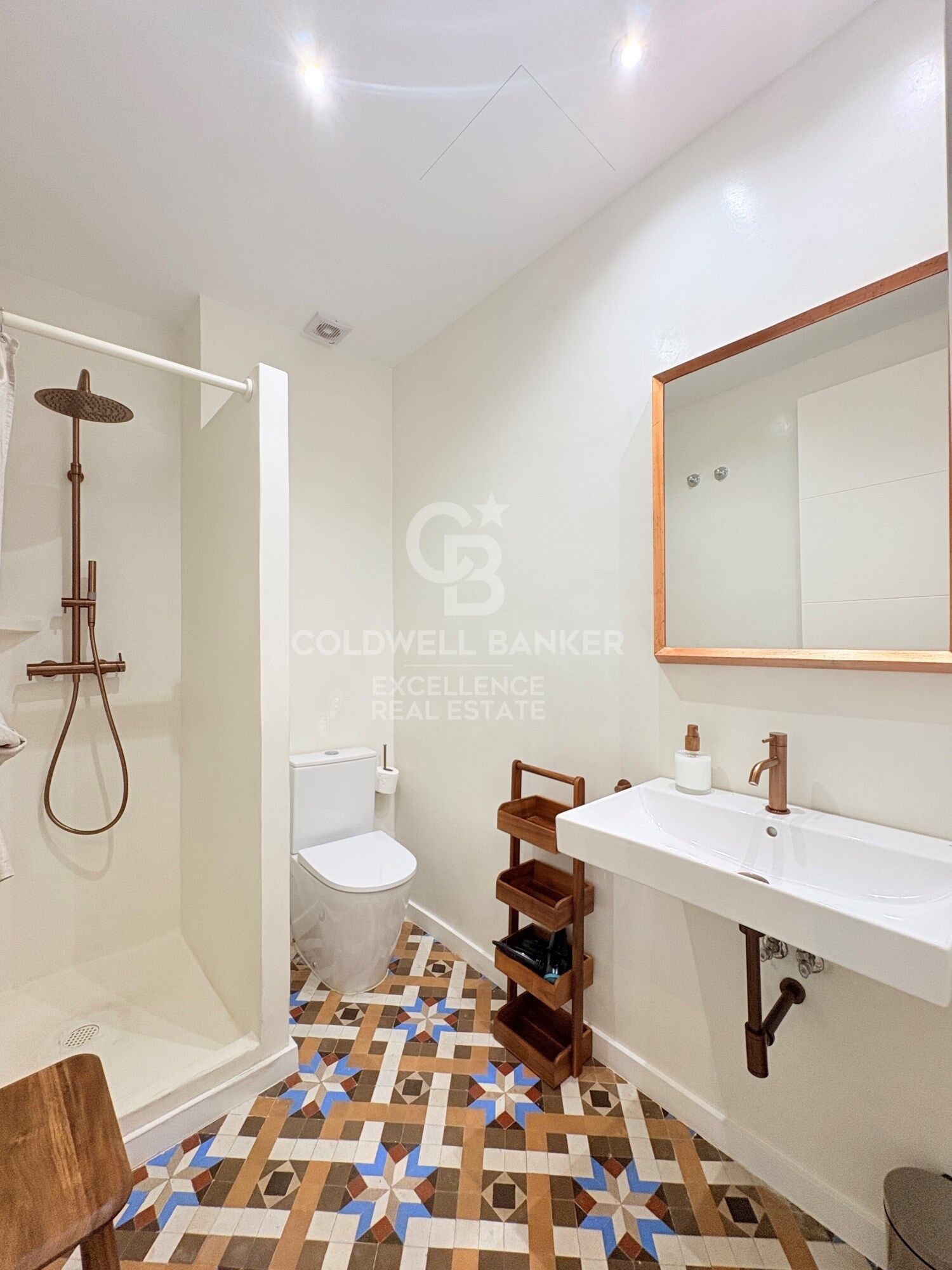 Premium-Wohnsitz neben der Calle de la Paz. Design und Erbe.