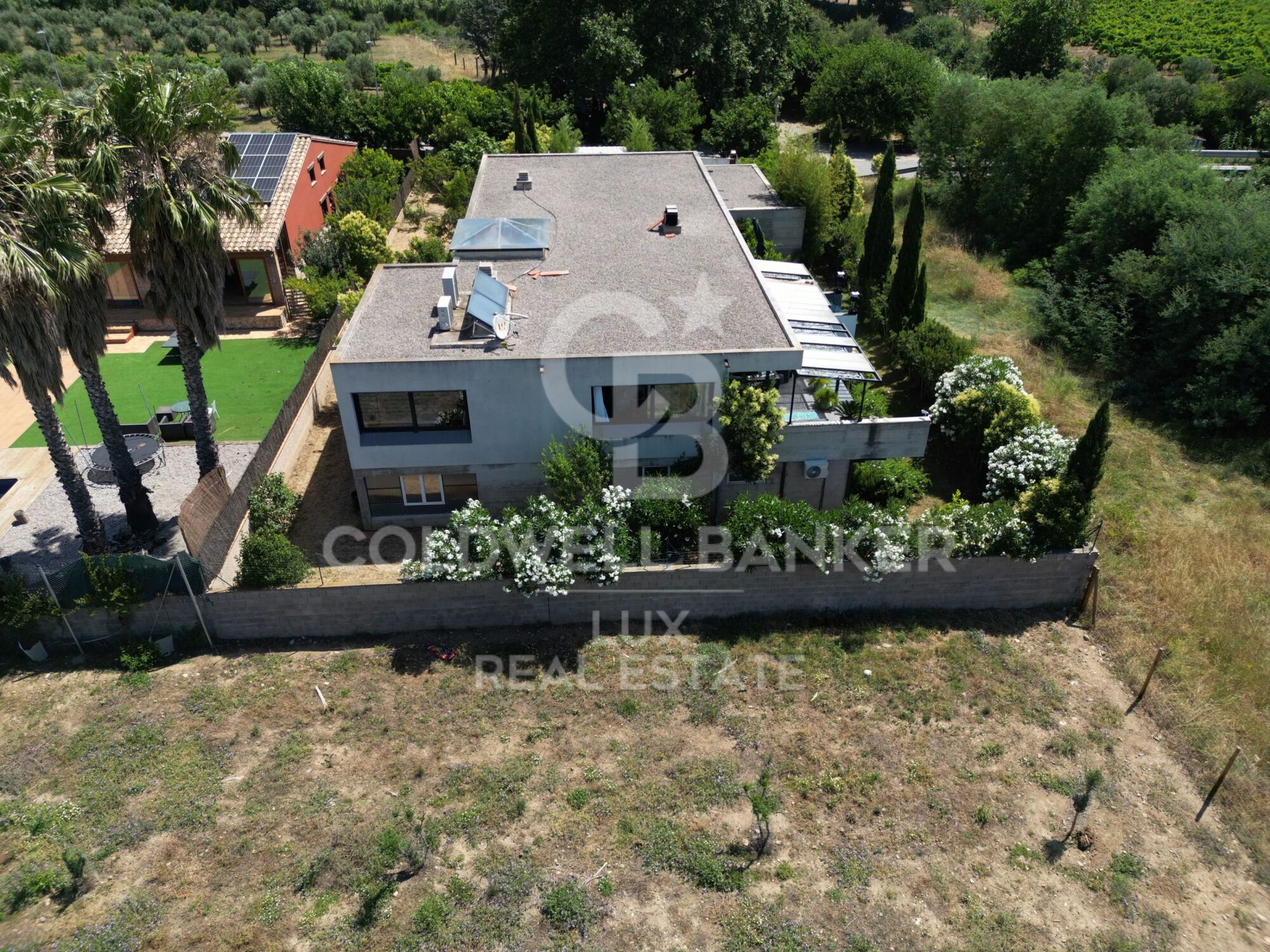 Modern house with large spaces and pool in Mollet de Peralada