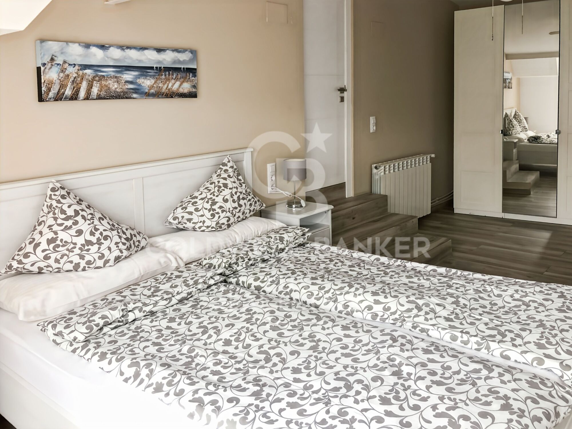 Maison avec licence touristique et d'appartements indépendants à Empuriabrava