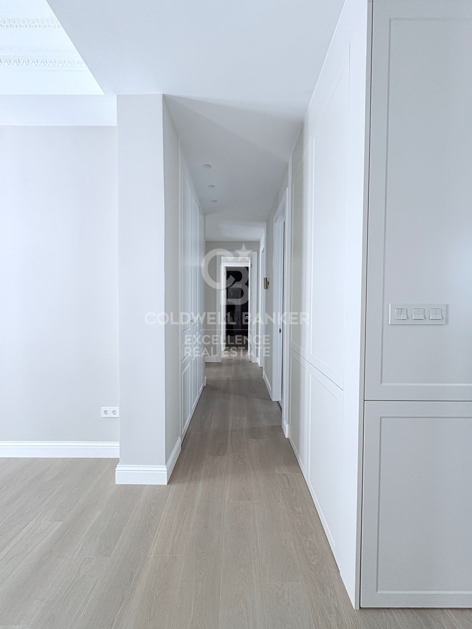 Exclusivo piso reformado con techos altos, diseño y acabados de alta gama en Valencia