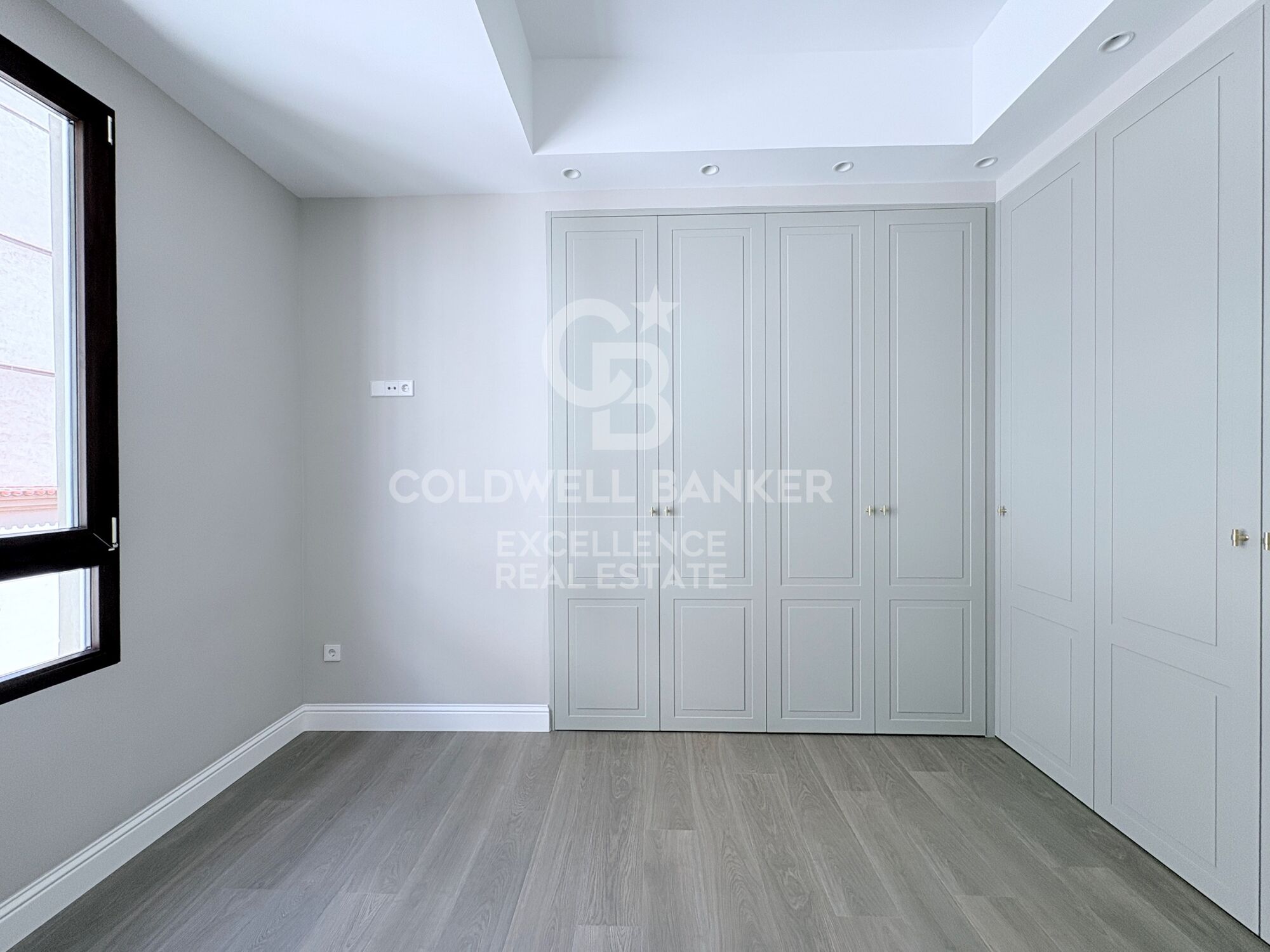 Exclusivo piso reformado con techos altos, diseño y acabados de alta gama en Valencia