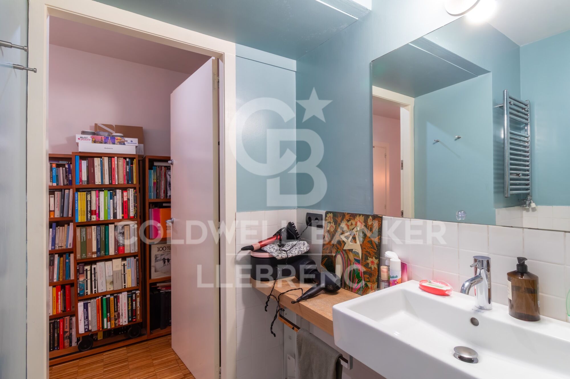 Apartment with views for sale in Vallvidrera