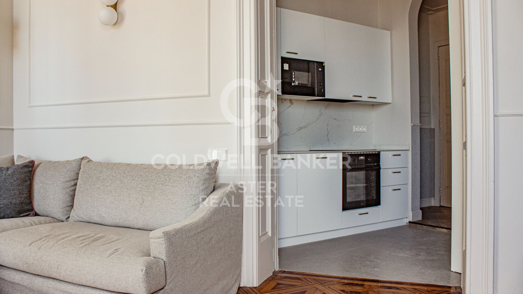 Flat 2 Bedrooms Triplex Sale Barcelona