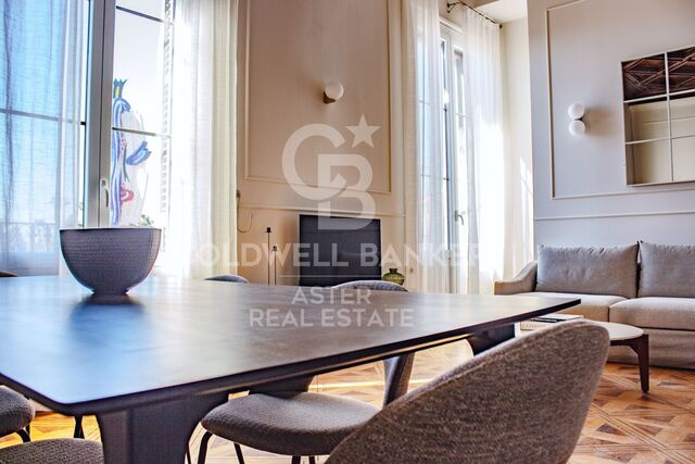 Wohnung 2 Schlafzimmer, 3 Stockwerke Verkauf Barcelona