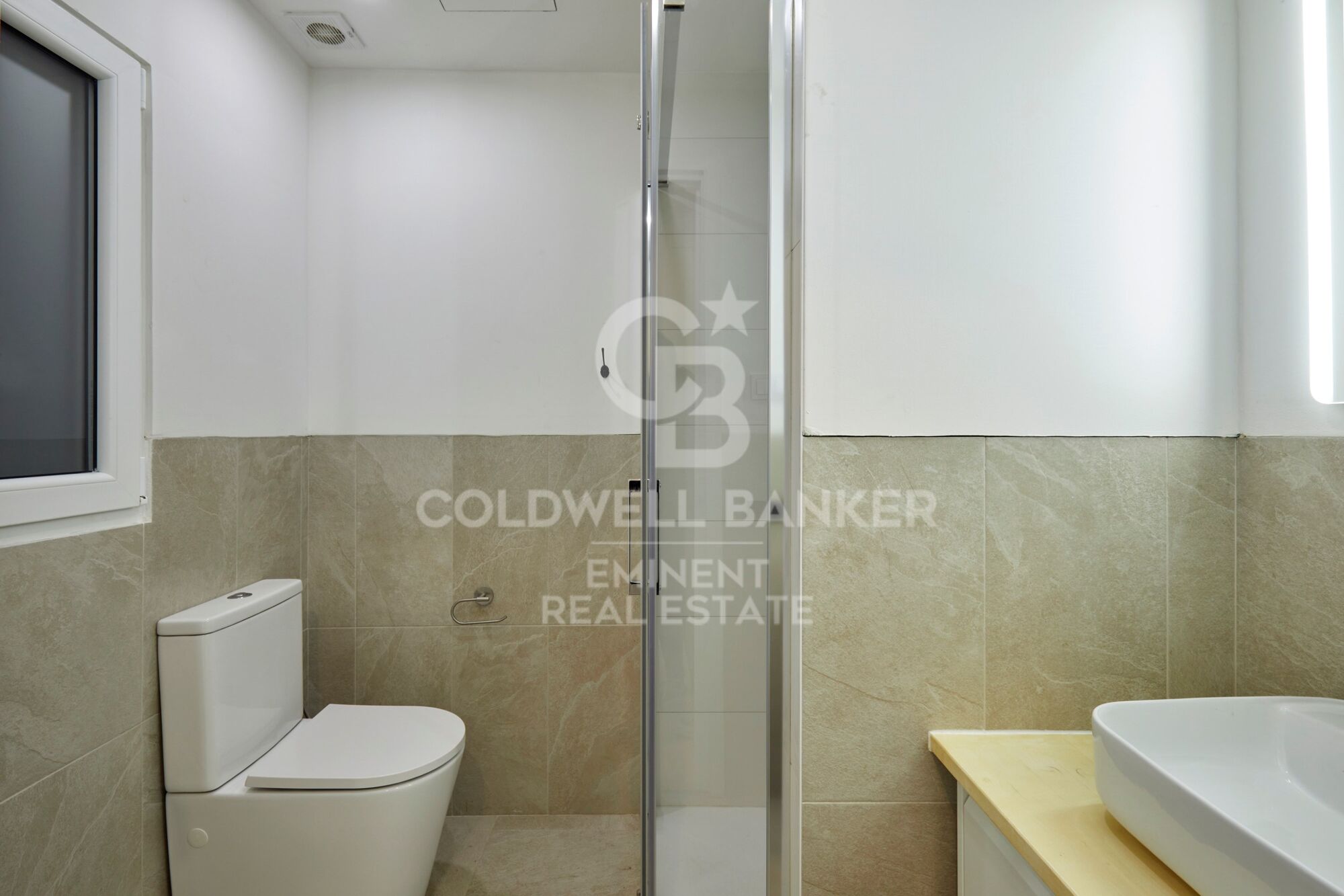 Flat 4 Bedrooms Sale Barcelona