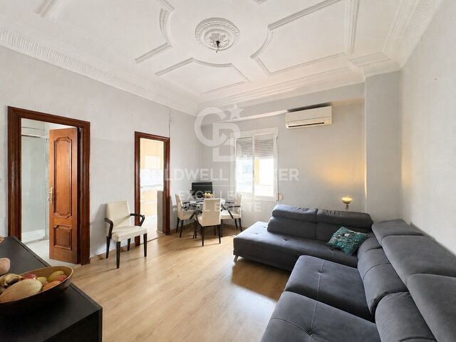 Elegante piso de 109 m² con gran potencial a un paso de Ruzafa