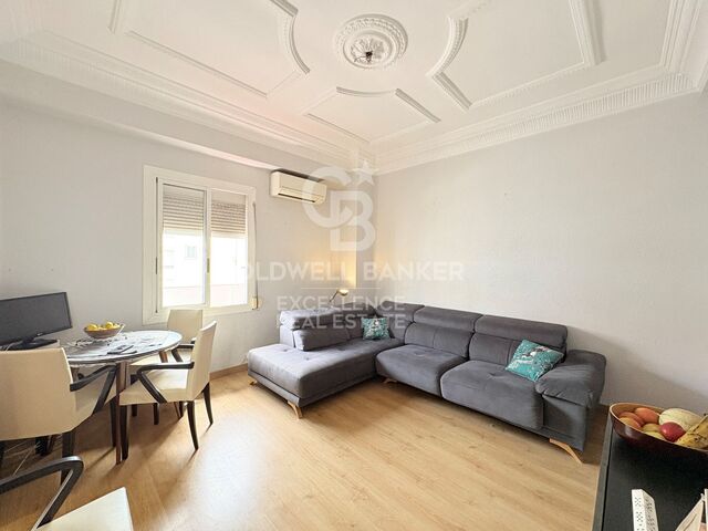 Elegante piso de 109 m² con gran potencial a un paso de Ruzafa