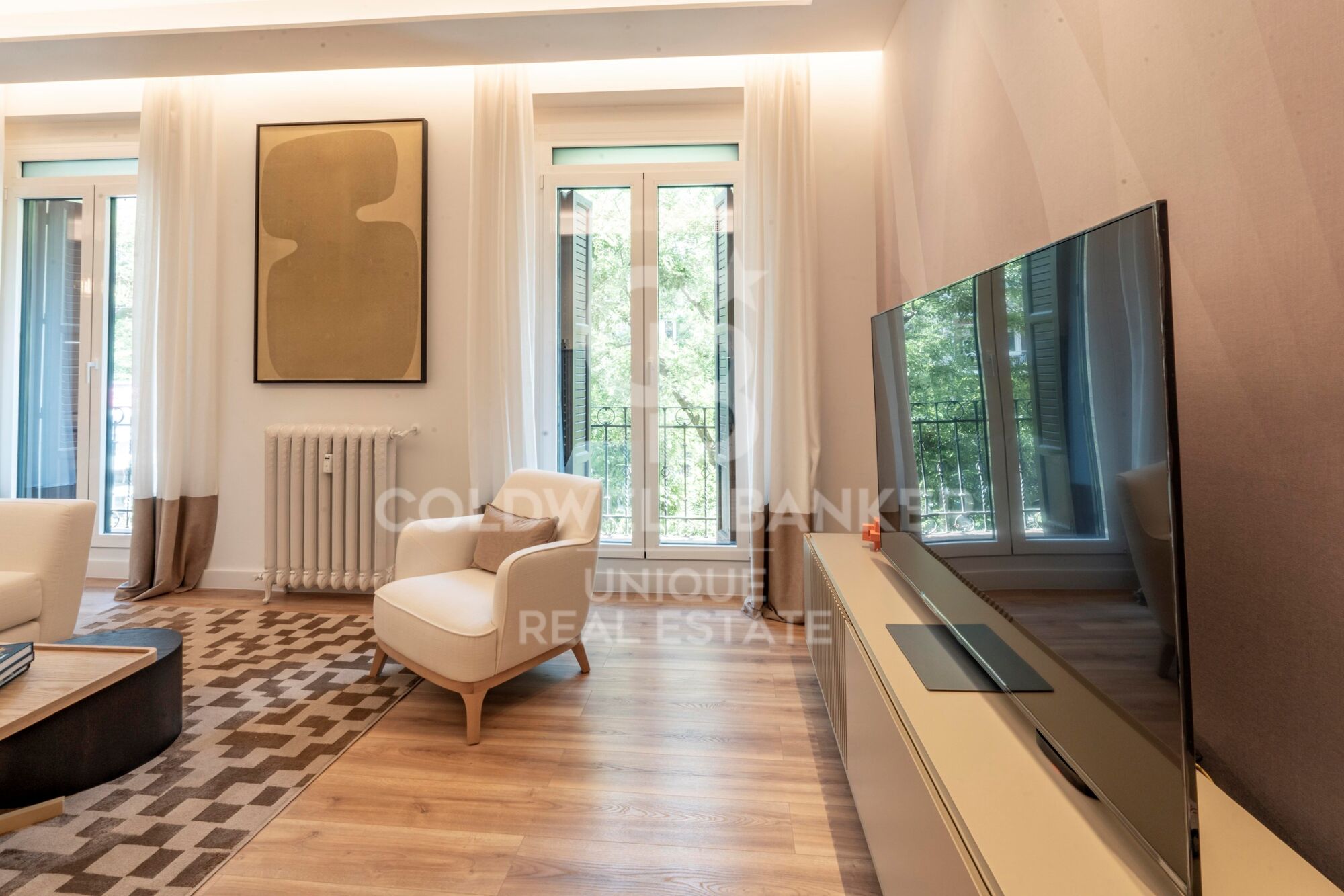 Brand-new three-bedroom en-suite apartment in Goya, Salamanca District