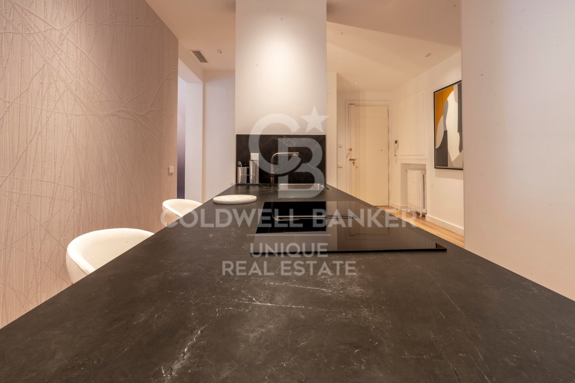 Brand-new three-bedroom en-suite apartment in Goya, Salamanca District