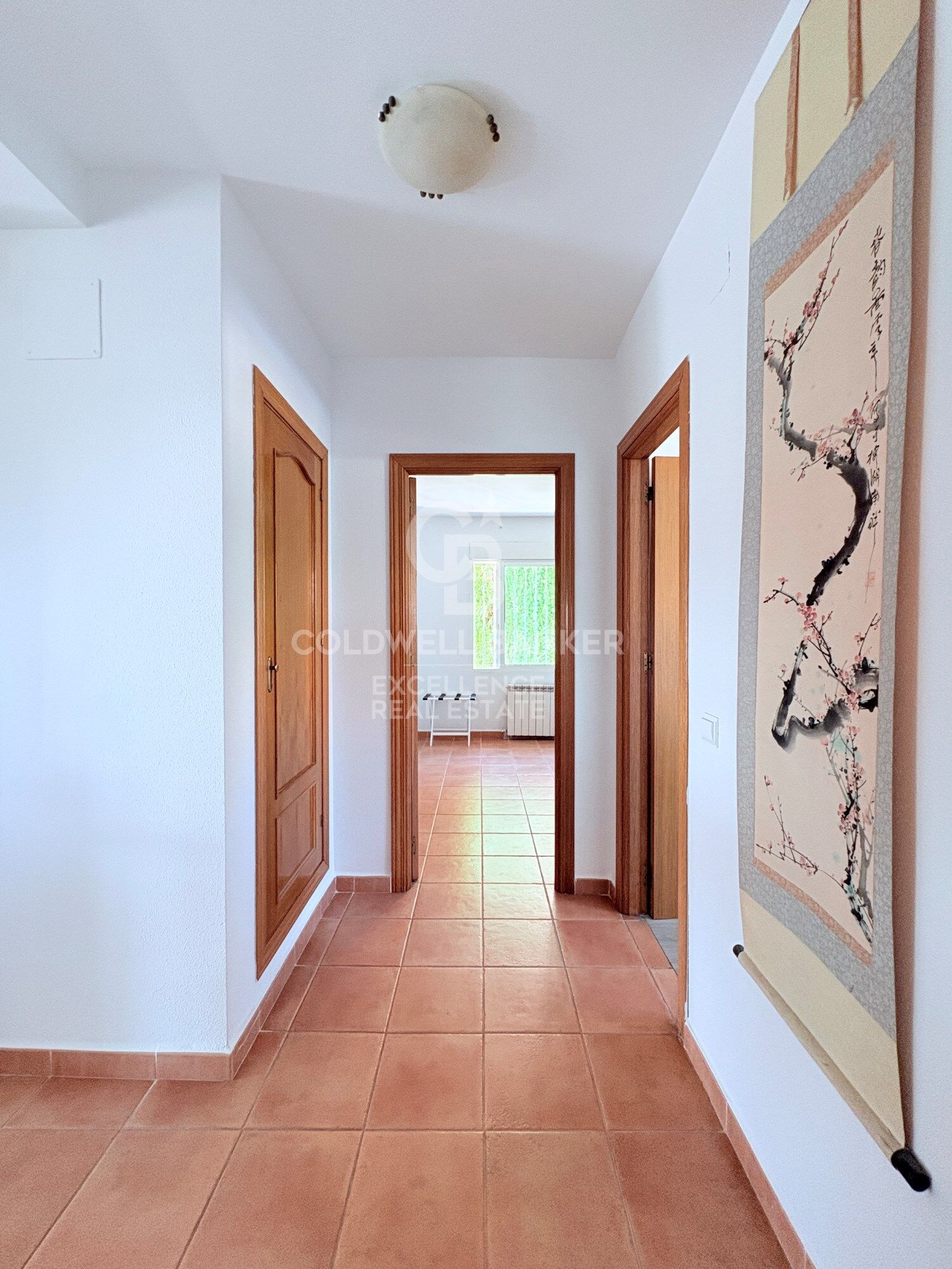 Exclusive designer villa with swimming pool, gym, summer kitchen and supermarket within a 5 min walk