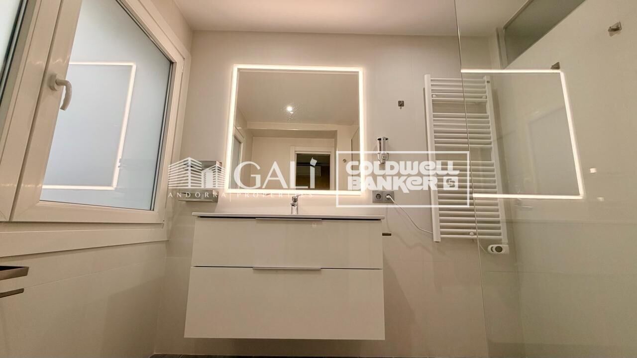 Apartment 2 Bedrooms Sale Andorra la Vella