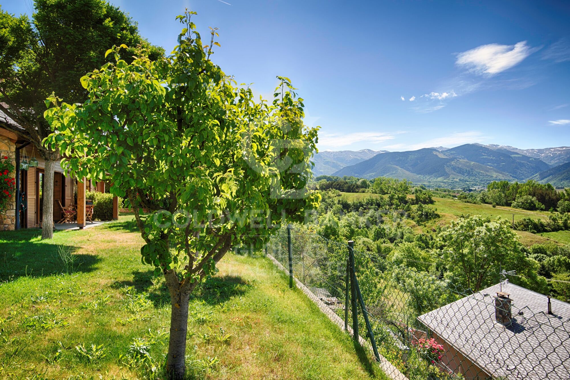Résidence exclusive avec vue panoramique à Estavar