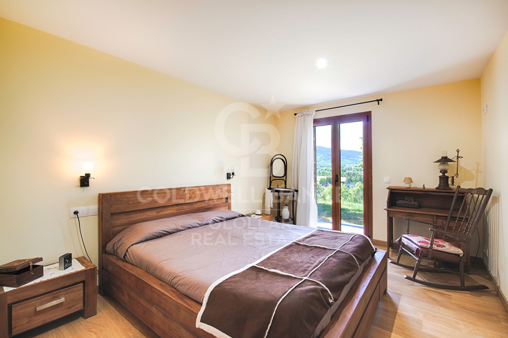 Résidence exclusive avec vue panoramique à Estavar
