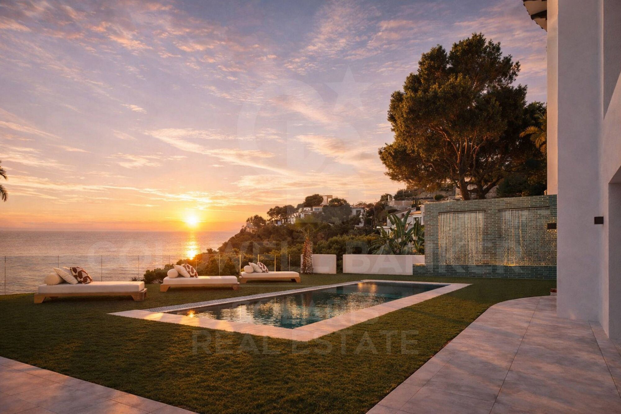 Villa de diseño con vistas panorámicas en Jávea