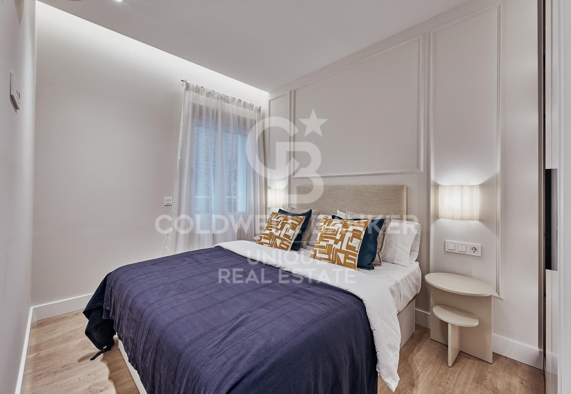 Renovated exterior apartment with 2 bedrooms and balcony in Castellana, Madrid