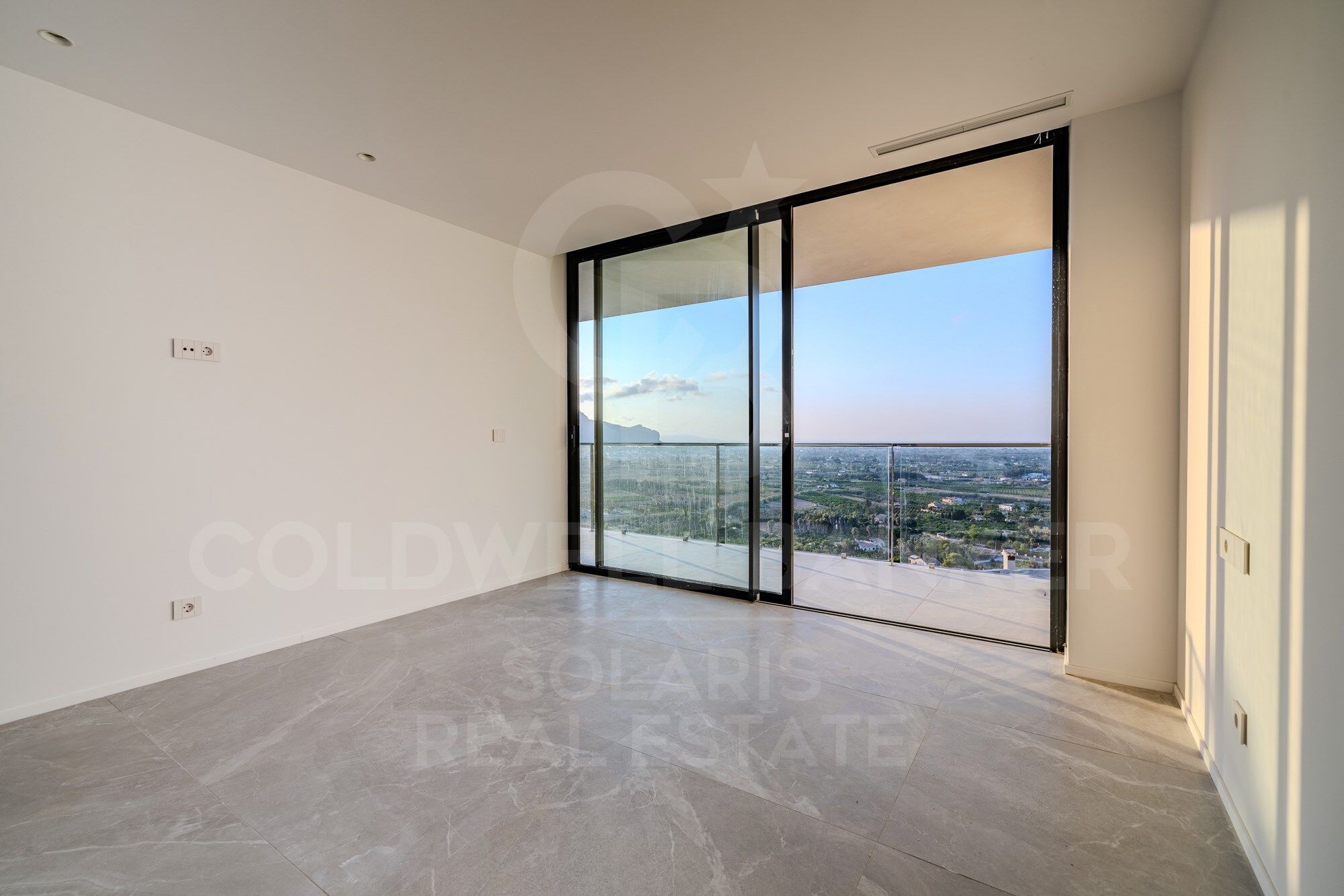 Exclusive premium villa in La Sella with indoor pool, spa and panoramic views of the Mediterranean