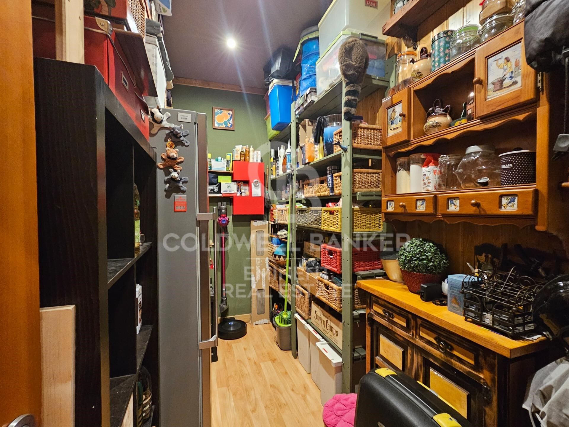 Piso de 4 habitaciones en venta , Poble Sec