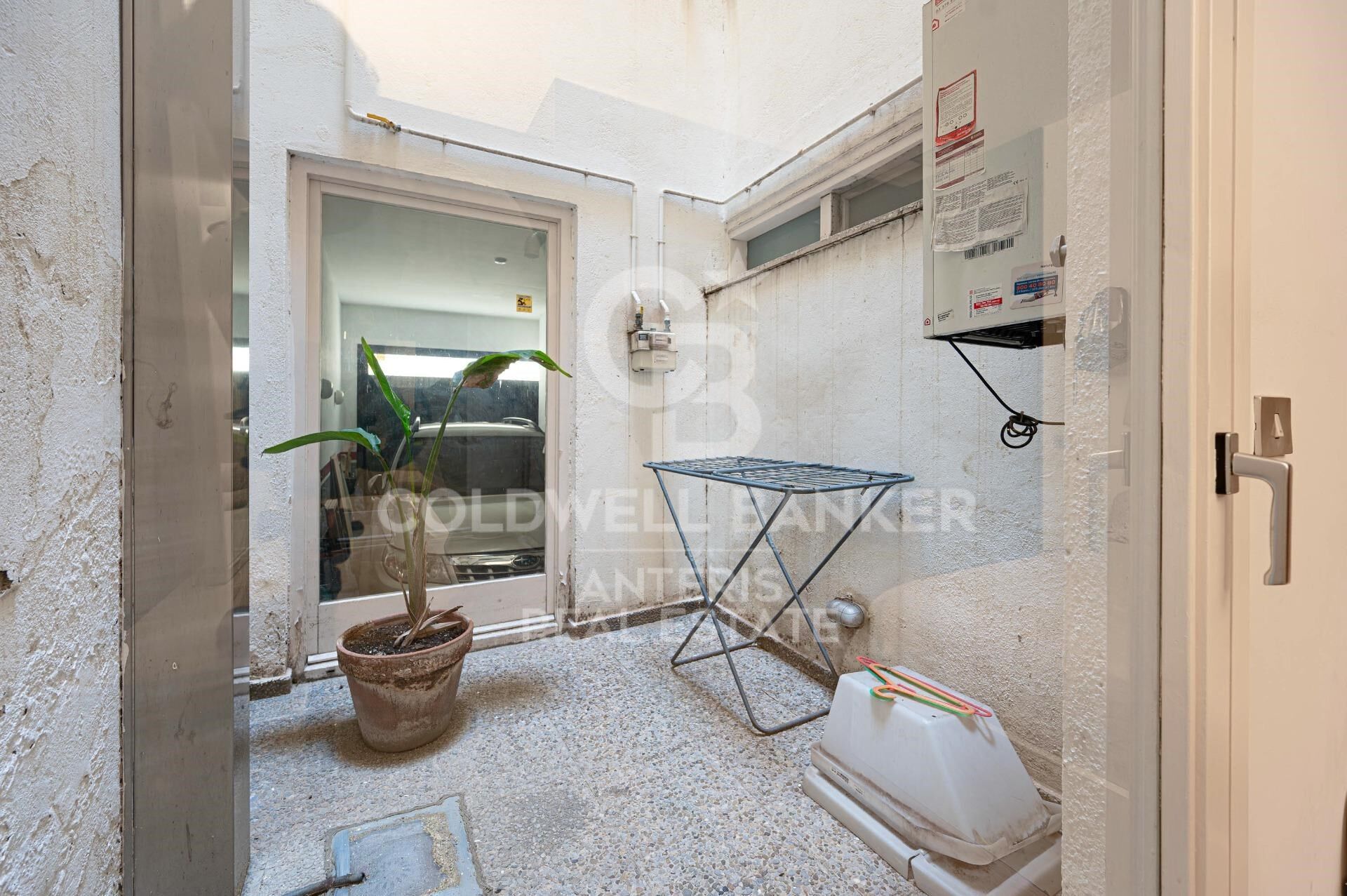 Bright duplex of 176m2 built, with a terrace of 32m2, in Vila de Gracia.