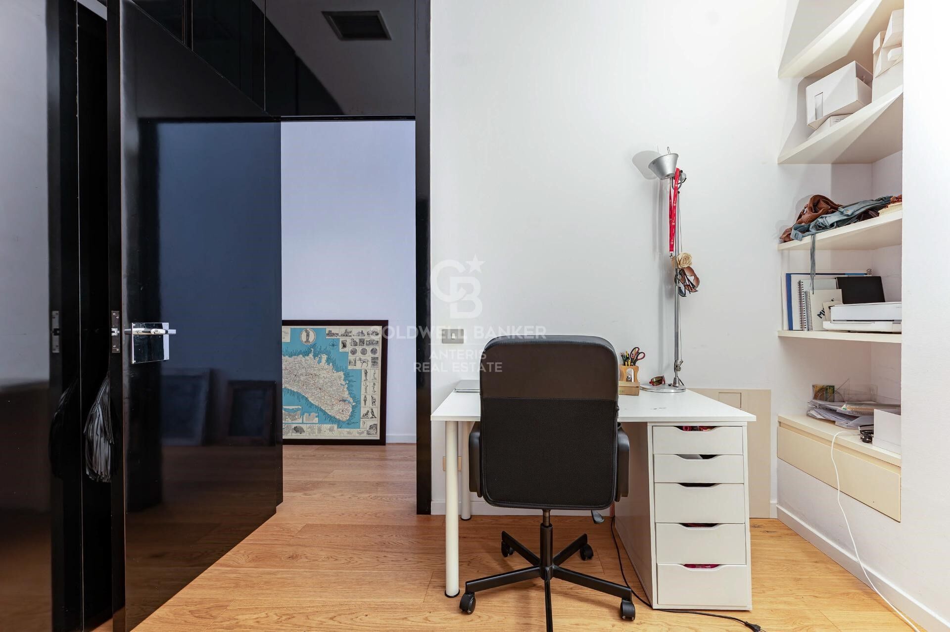 Bright duplex of 176m2 built, with a terrace of 32m2, in Vila de Gracia.