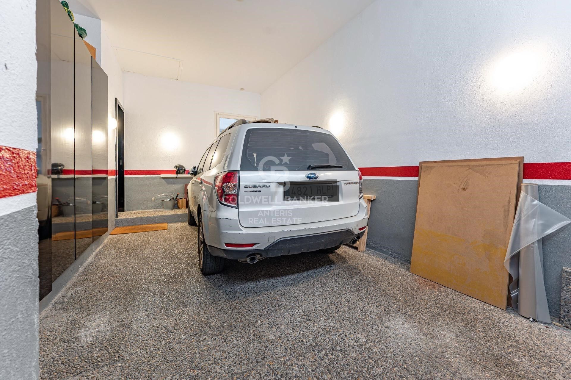 Bright duplex of 176m2 built, with a terrace of 32m2, in Vila de Gracia.