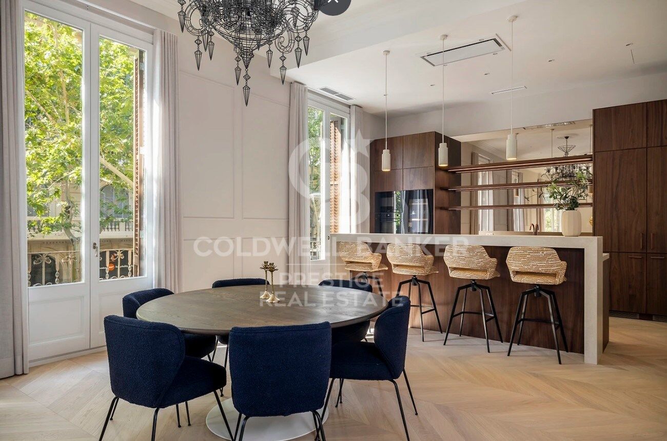 Exklusive Wohnung mit Terrasse in Eixample Derecho, Barcelona