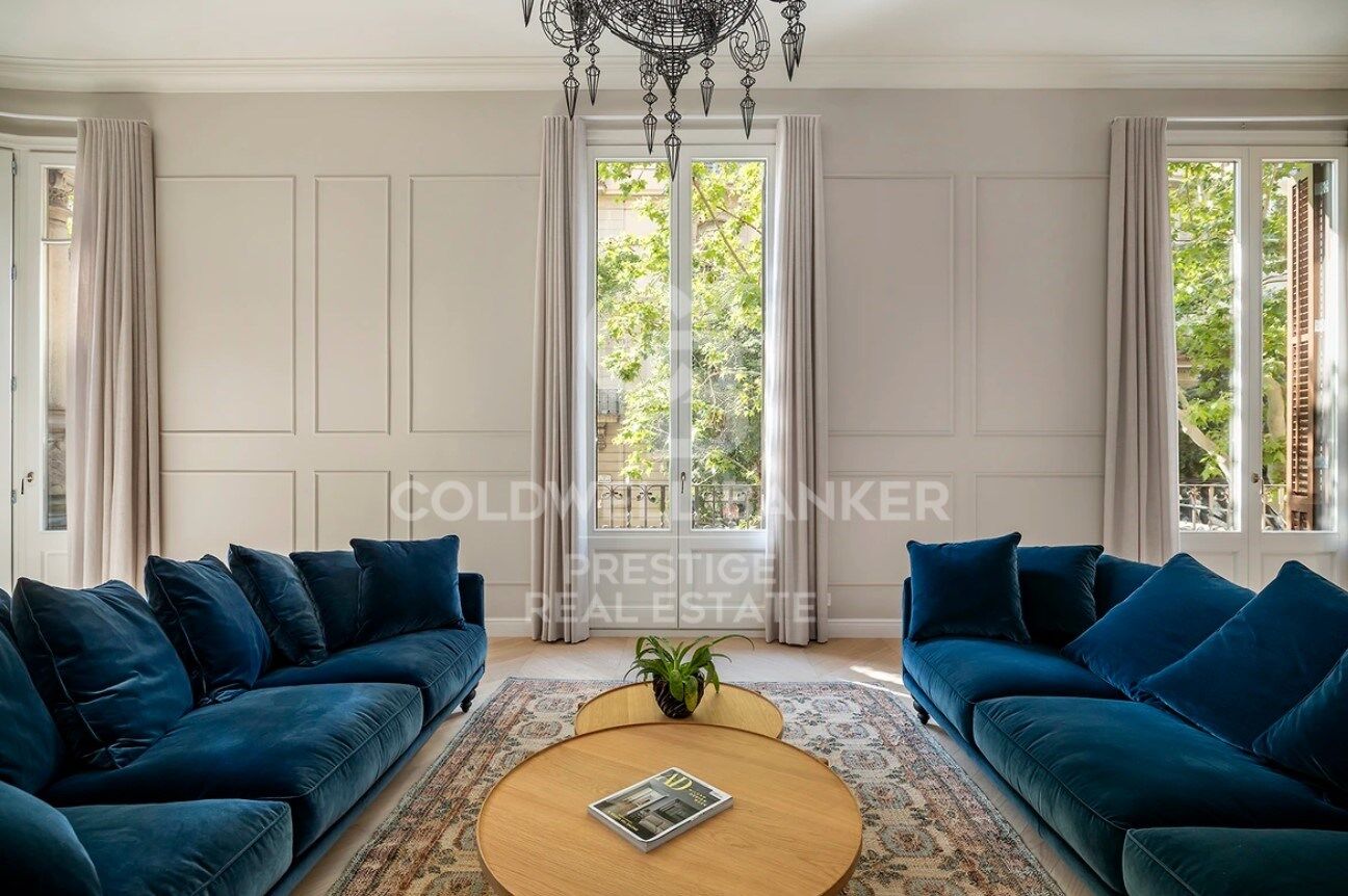 Exklusive Wohnung mit Terrasse in Eixample Derecho, Barcelona