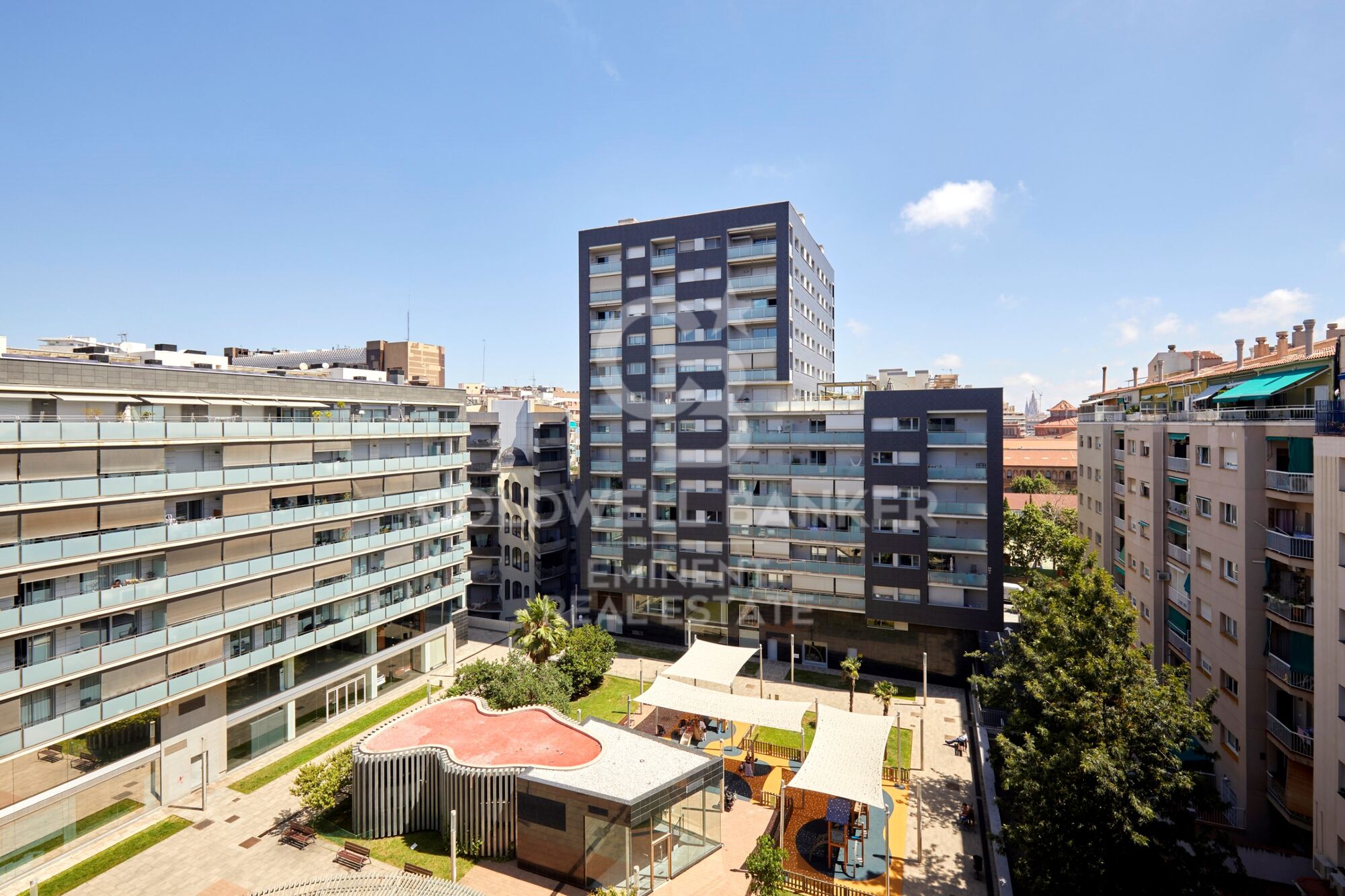 Espectacular piso con terraza en La Nova Esquerra de l'Eixample