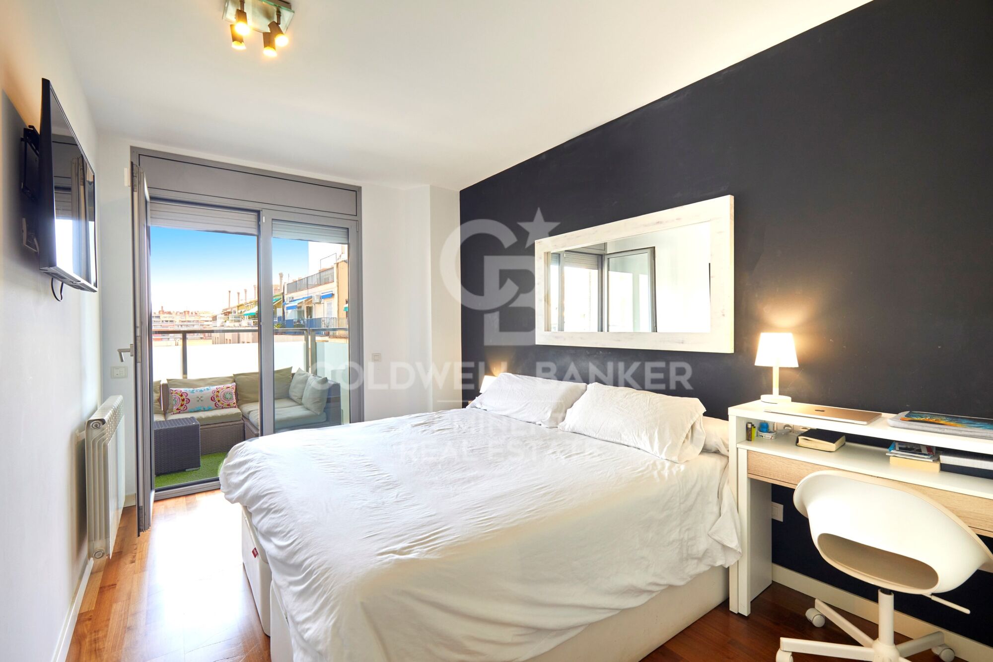 Espectacular piso con terraza en La Nova Esquerra de l'Eixample